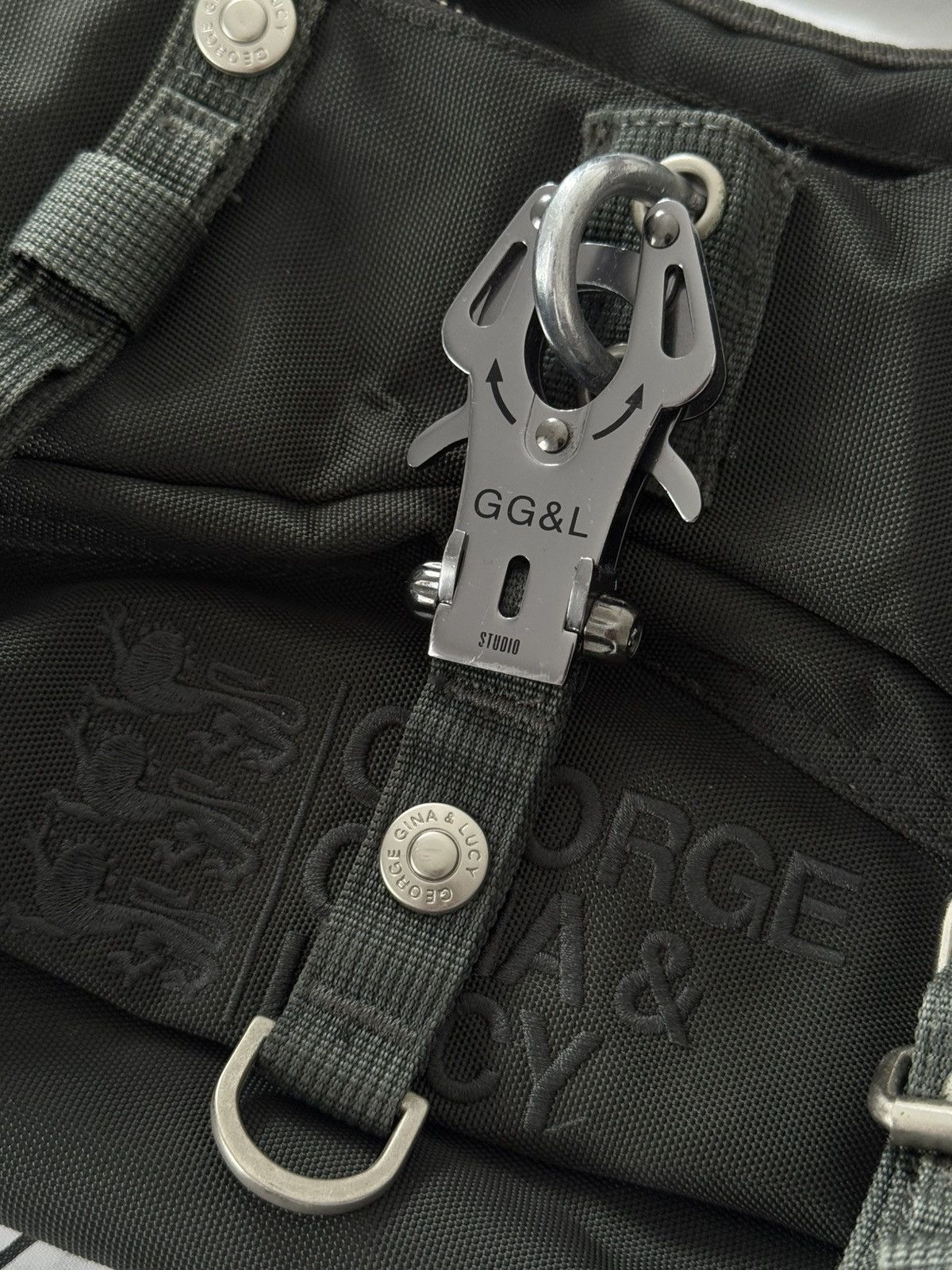 George Gina & Lucy Very Rare George Gina & lucy Y2k Alyx Bag Crossbody Handbag Size ONE SIZE - 6 Thumbnail