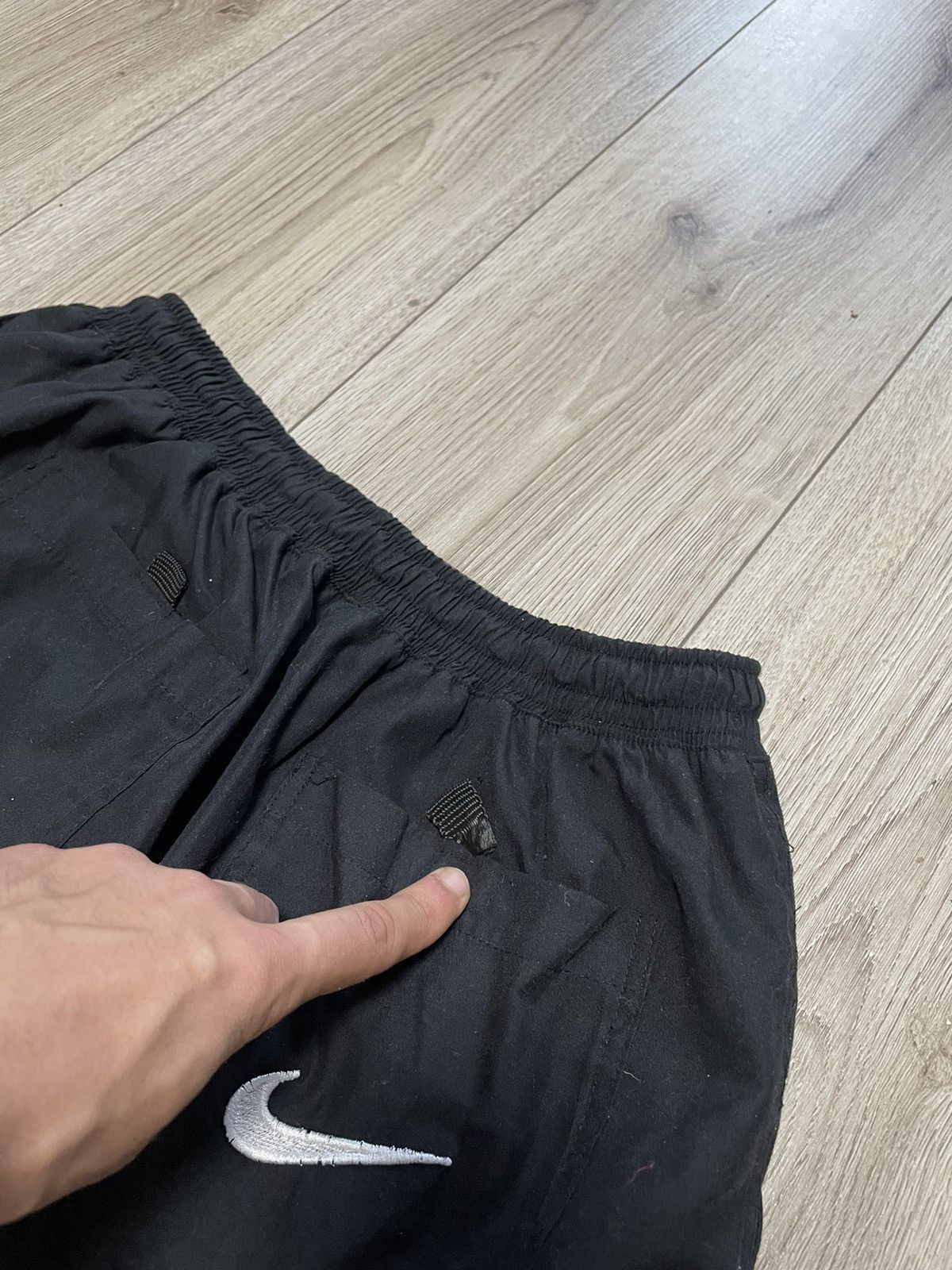 Nike Vintage Nike Premier Y2K Nylon Cargo Shorts Black Size M Size US 32 / EU 48 - 9 Thumbnail