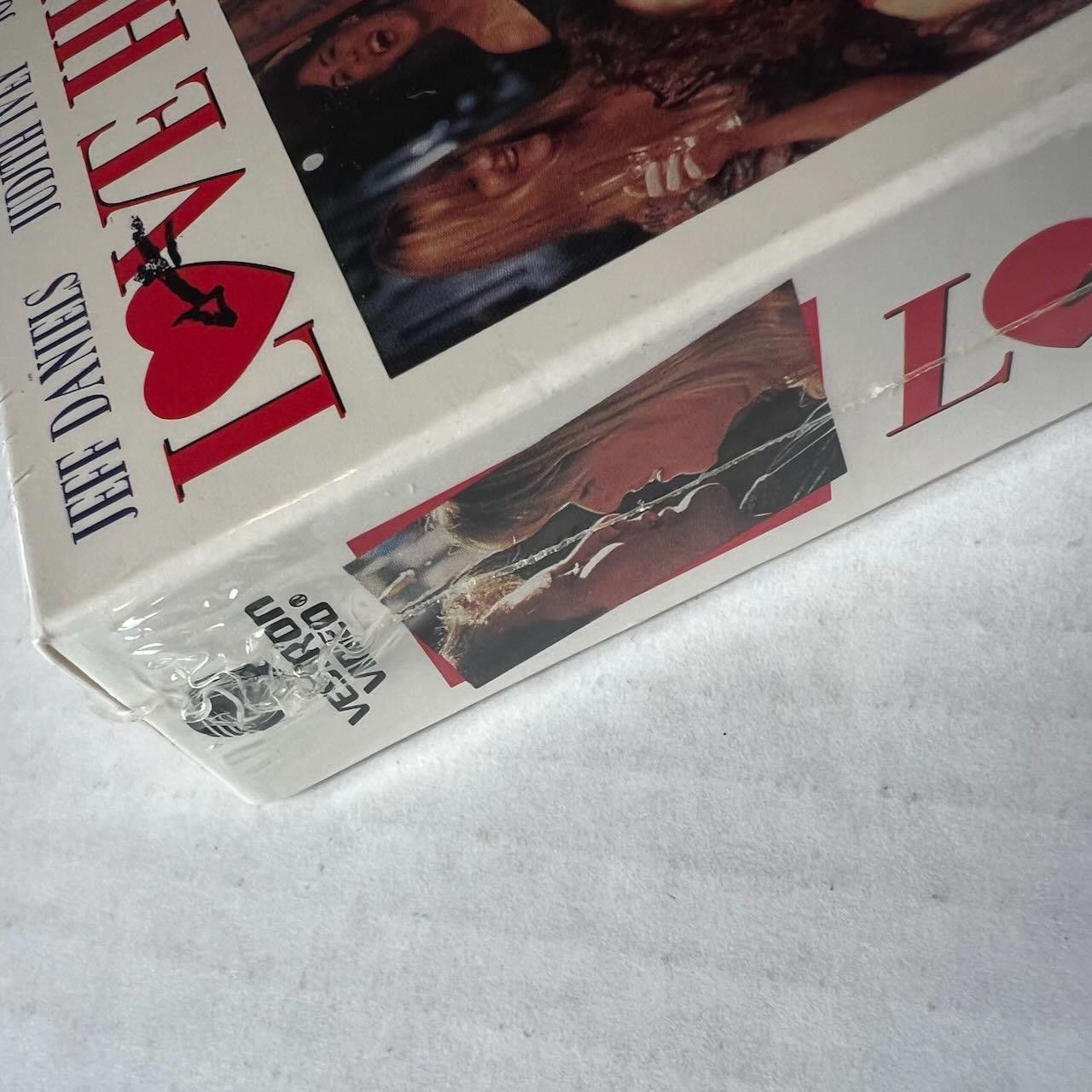 Designer Love Hurts VHS SCREENER / DEMO Jeff Daniels SEALED RARE Size ONE SIZE - 5 Thumbnail