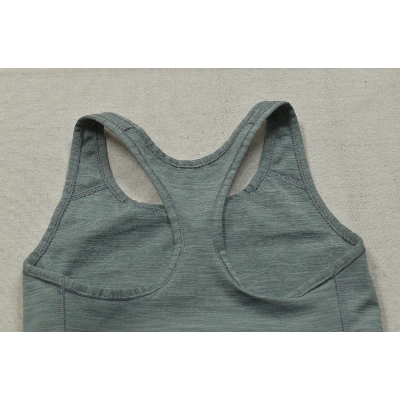 Nike Nike Dri-FIT Women's Small Gray Racerback Sports Bra Activewear Shirt Sleeveless Nike Women Bra Gray Heathered Striped 90s? Size ONE SIZE - 5 Thumbnail