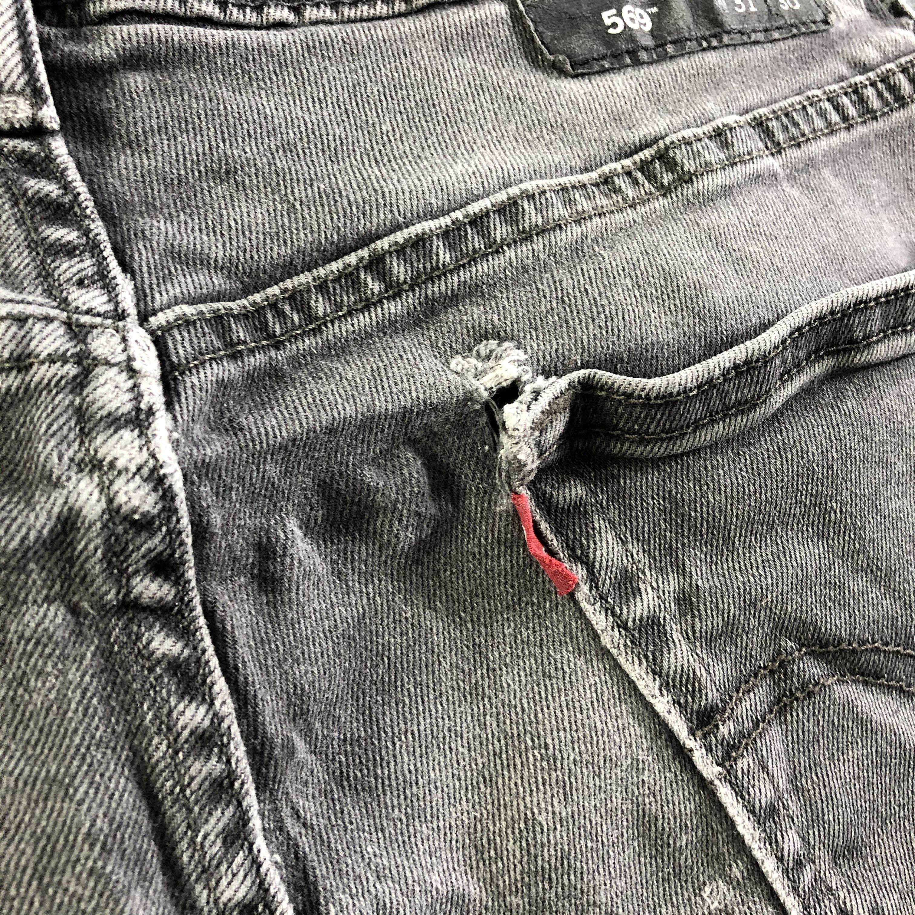 Levi's Vintage Levis 569 Jeans-J4387 Size US 31 - 7 Thumbnail