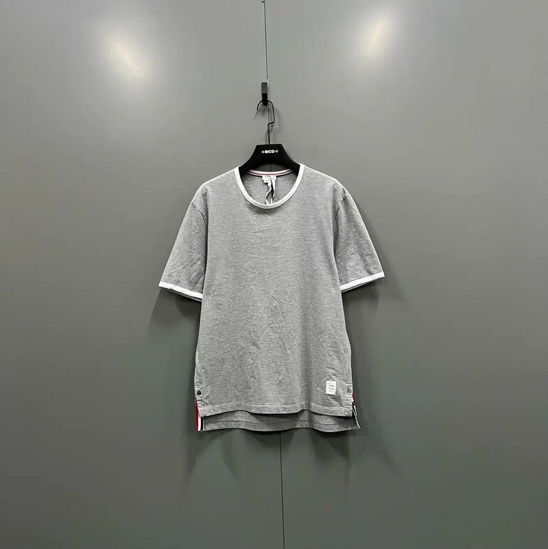 Thom Browne Thom Browne Gray Short Sleeve Cotton T-Shirt 0089 Size US M / EU 48-50 / 2 - 1 Thumbnail