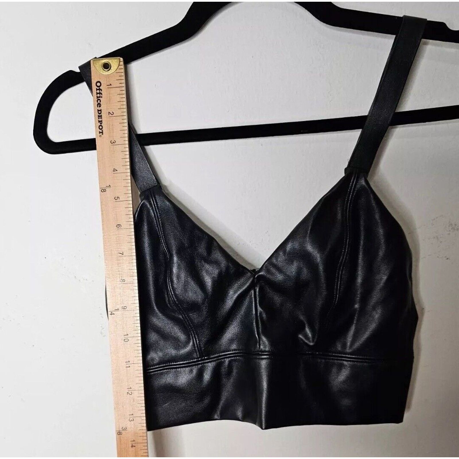 Wolford Wolford Black Emma Leather VNeck Back Zip Bralette Crop 4 Size S / US 4 / IT 40 - 3 Thumbnail