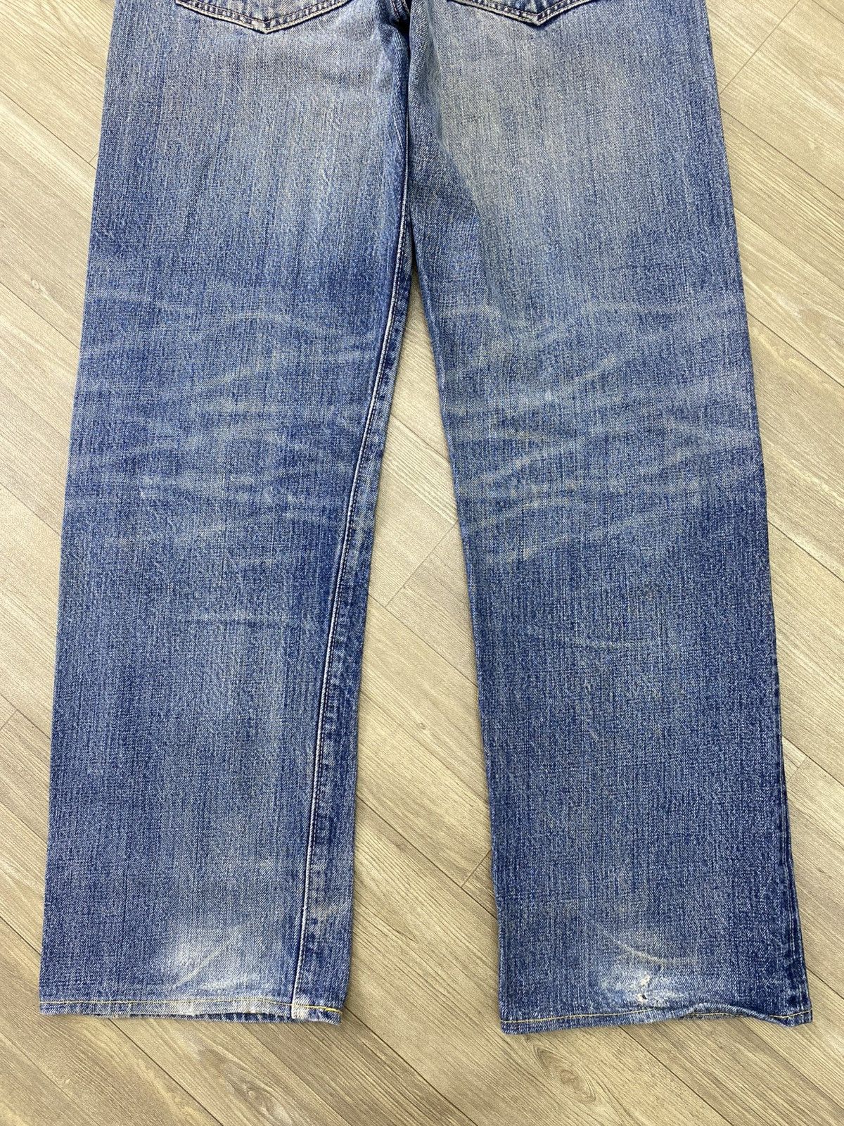 Sugar Cane 🇯🇵Vintage Sugar Cane Japan Distressed Faded Selvedge Jeans Size US 30 / EU 46 - 18 Thumbnail
