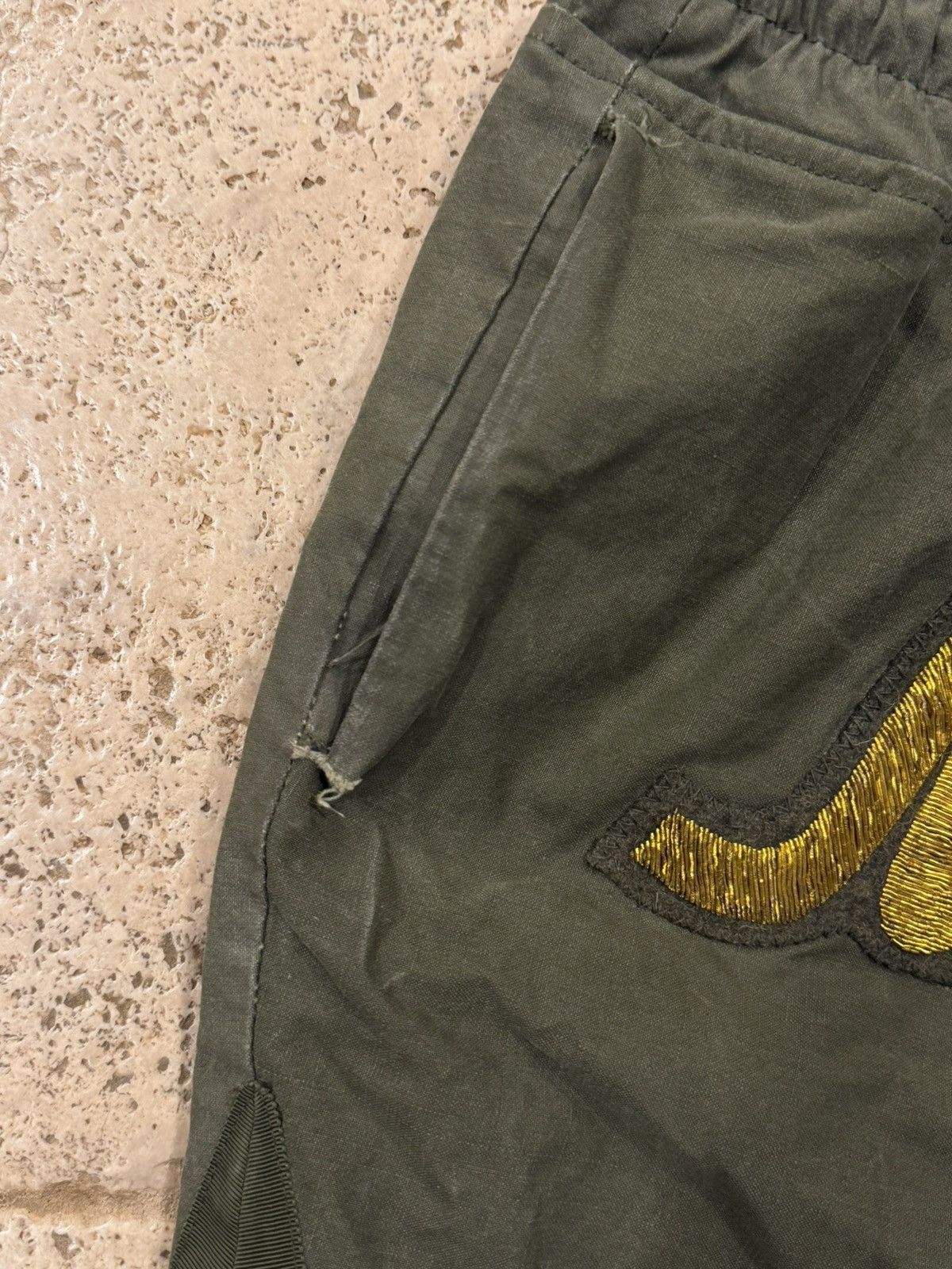 Just Don Just Don x READYMADE Military Green All Star Gold Shorts Size US 32 / EU 48 - 4 Thumbnail