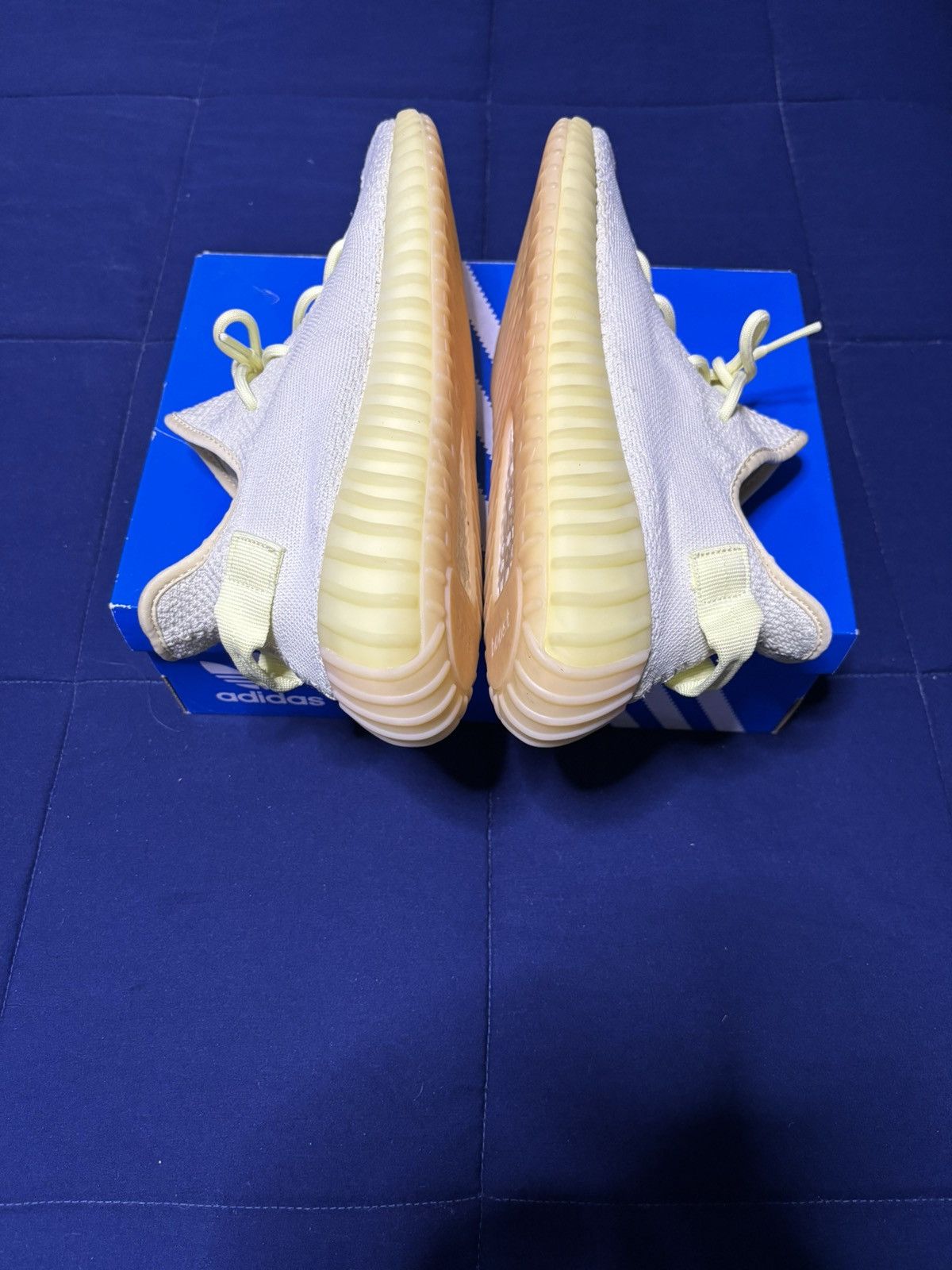 Adidas Adidas Yeezy Boost 350 V2 Butter Size 10.5 Size US 10.5 / EU 43-44 - 3 Thumbnail