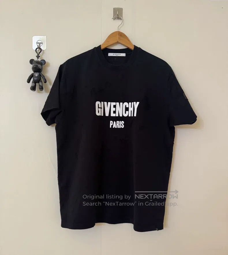 Givenchy Givenchy Collar Floral Embroidered Short Sleeve Size US S / EU 44-46 / 1 - 1 Thumbnail