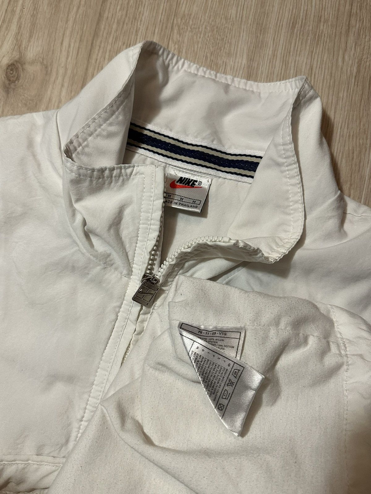 Nike Vintage Nike Challenge Court White Vest Size US M / EU 48-50 / 2 - 4 Thumbnail
