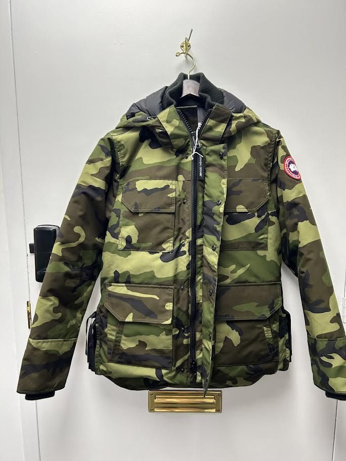 Canada Goose CANADA GOOSE MAITLAND PARKA WOODLAND CAMO Size US M / EU 48-50 / 2 - 1 Thumbnail