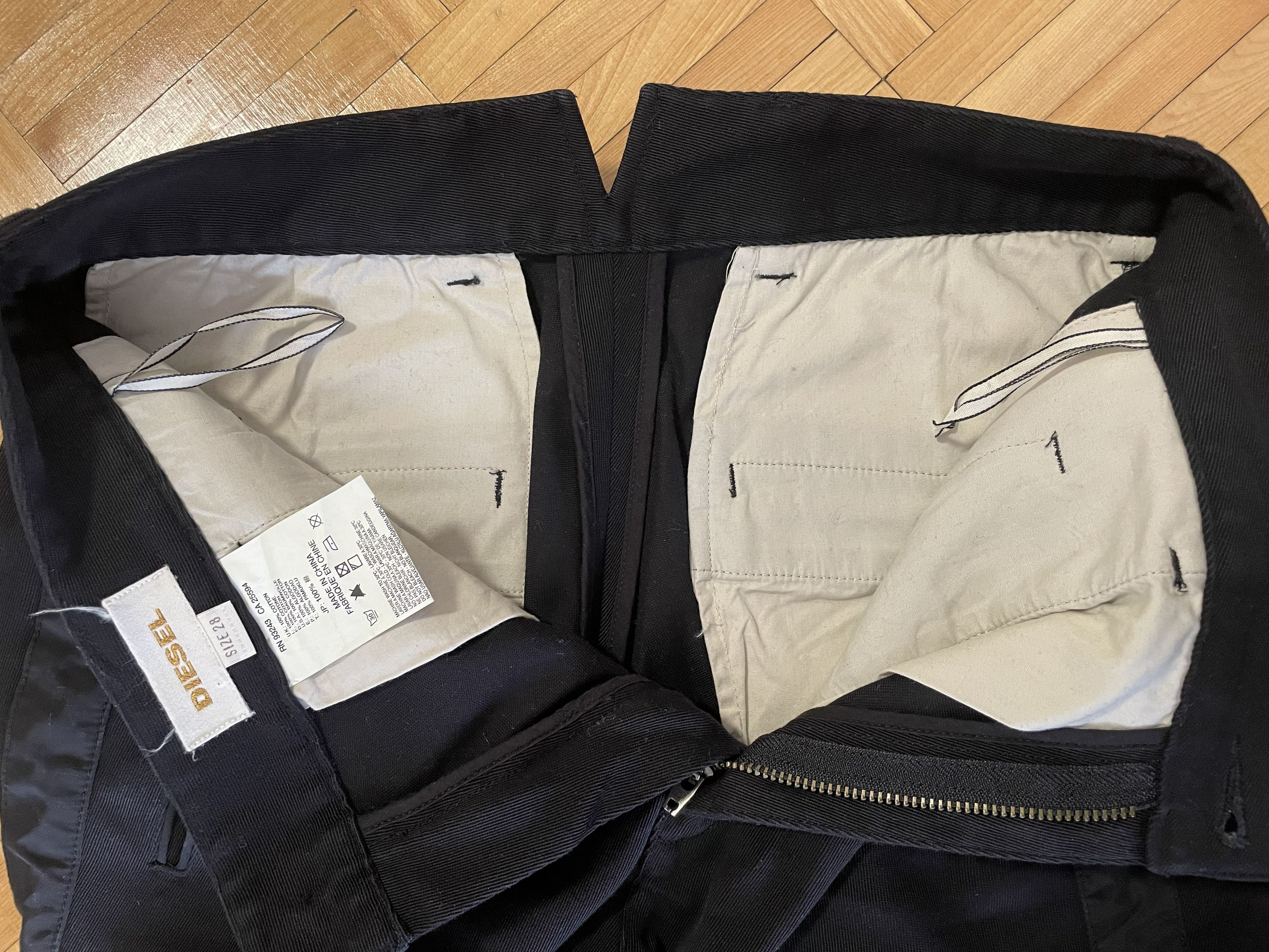 Diesel Vtg Diesel Pants Size W28 Black Straight Leg Button Fly Size US 28 / EU 44 - 5 Thumbnail