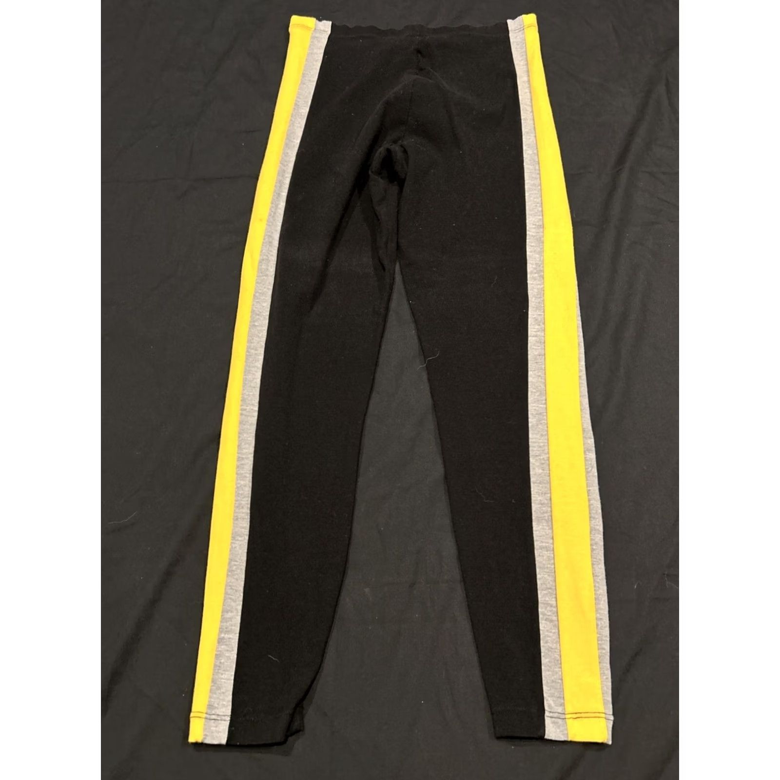 Liz Claiborne Vtg 90s Liz Claiborne Black Yellow Gray Women’s Pants Tapered Ankle 90s Casual Elastic Waist M inseam 26.5” Size 32" / US 10 / IT 46 - 3 Thumbnail