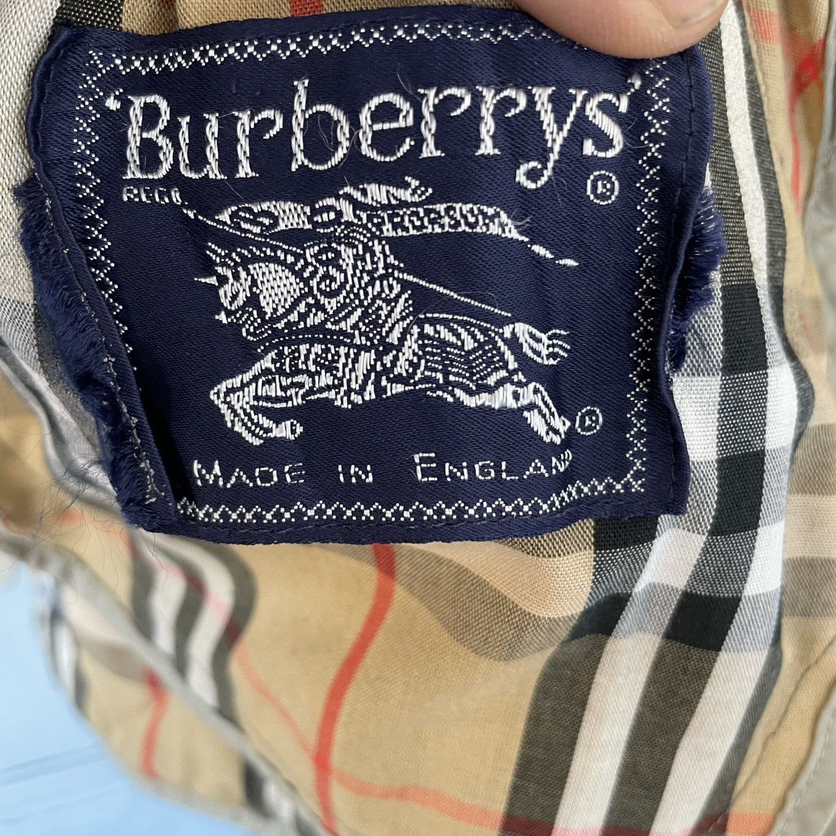 Burberry Vintage Burberrys Quilted Jacket Nova Check C61 Size M / US 6-8 / IT 42-44 - 12 Thumbnail