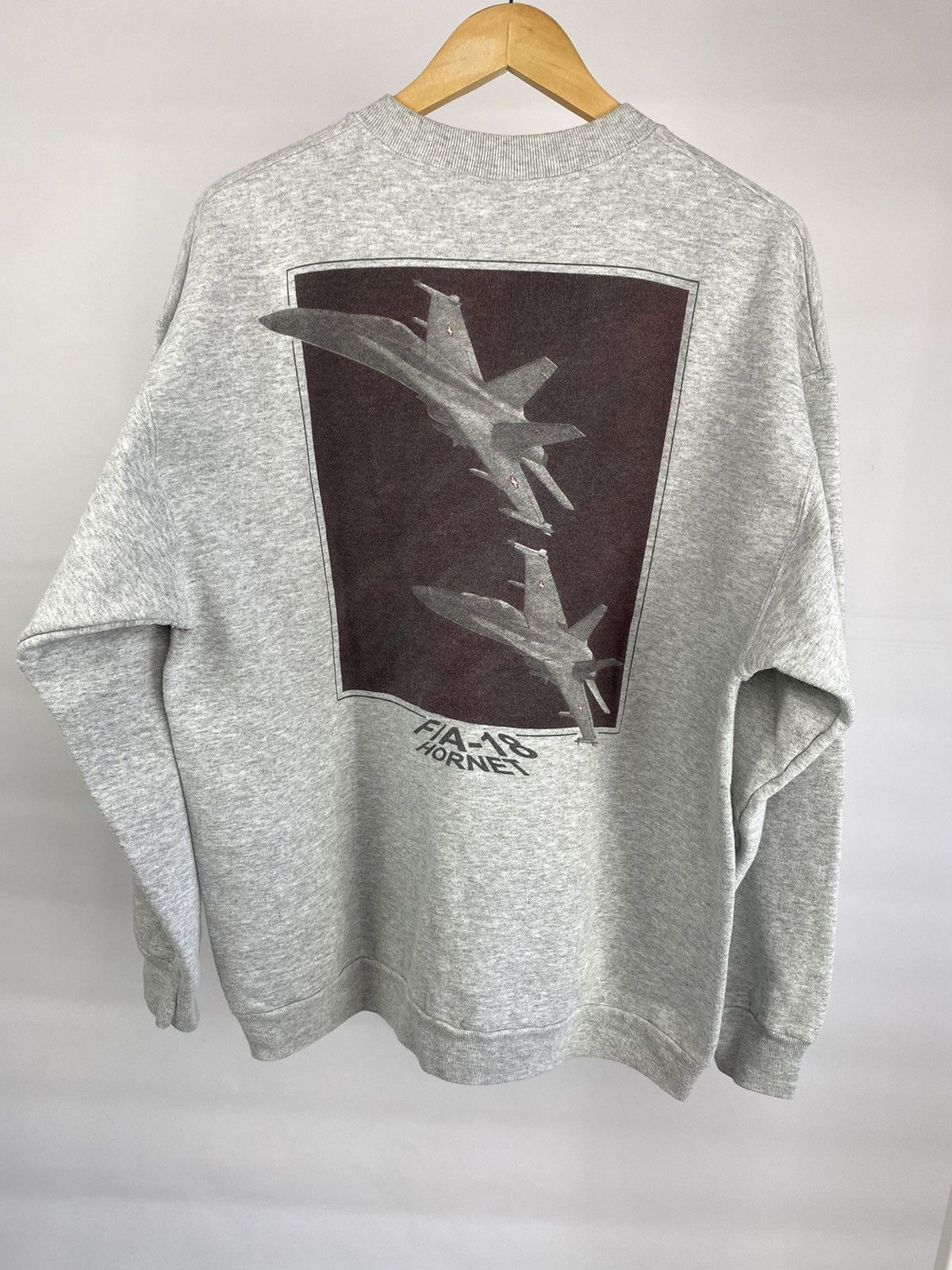 Fruit Of The Loom × Vintage Vintage 90s Swiss Hornet Team F/A-18 Fighter Jet Sweatshirt Size US L / EU 52-54 / 3 - 1 Thumbnail