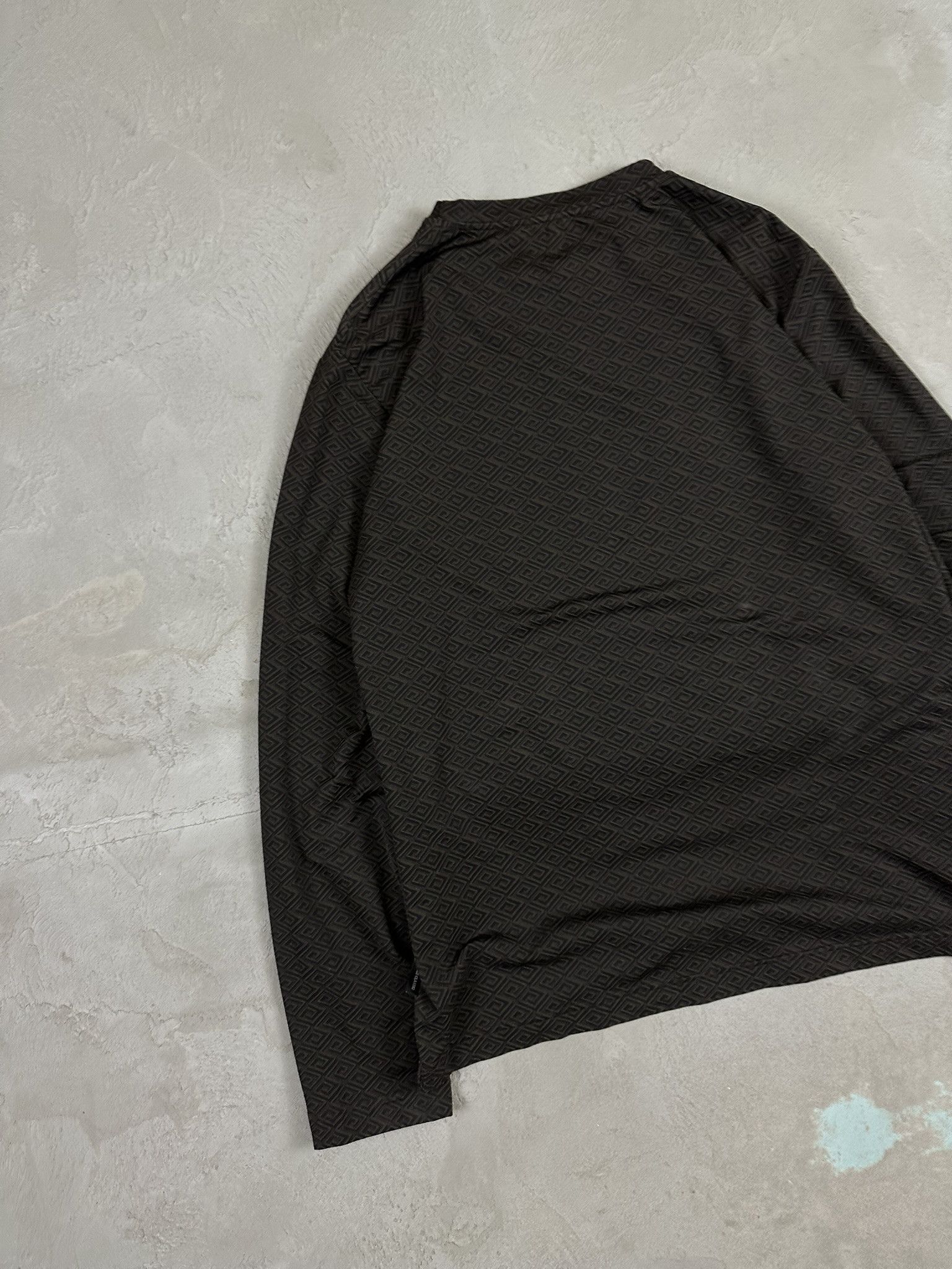 Versace Vintage Versace Classic Monogram Longsleeve T-shirt Size US L / EU 52-54 / 3 - 11 Thumbnail