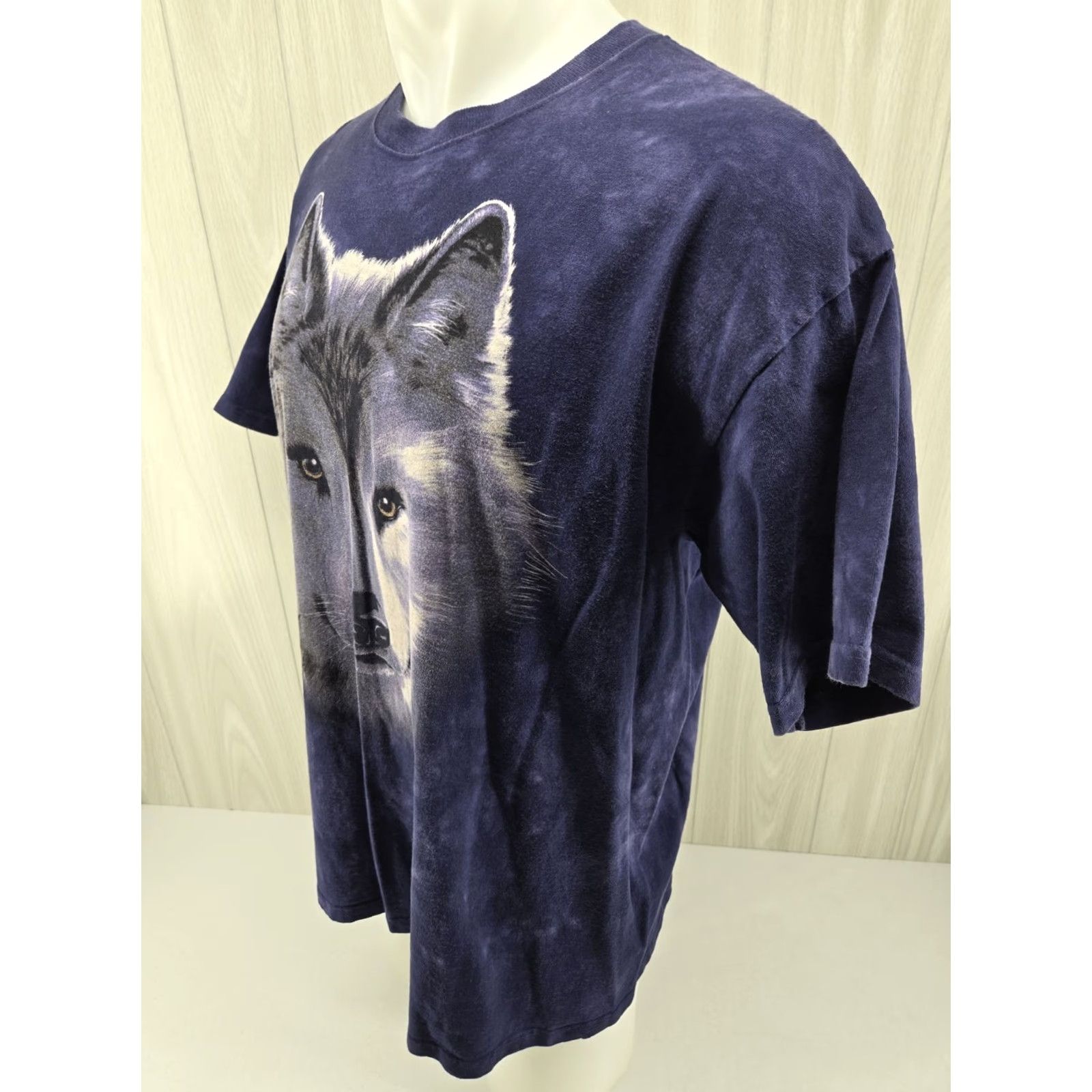 The Mountain VINTAGE The Mountain Wolf Blue Tie Dye Graphic T-Shirt XL Adult Men XLT? Size US XL / EU 56 / 4 - 5 Thumbnail