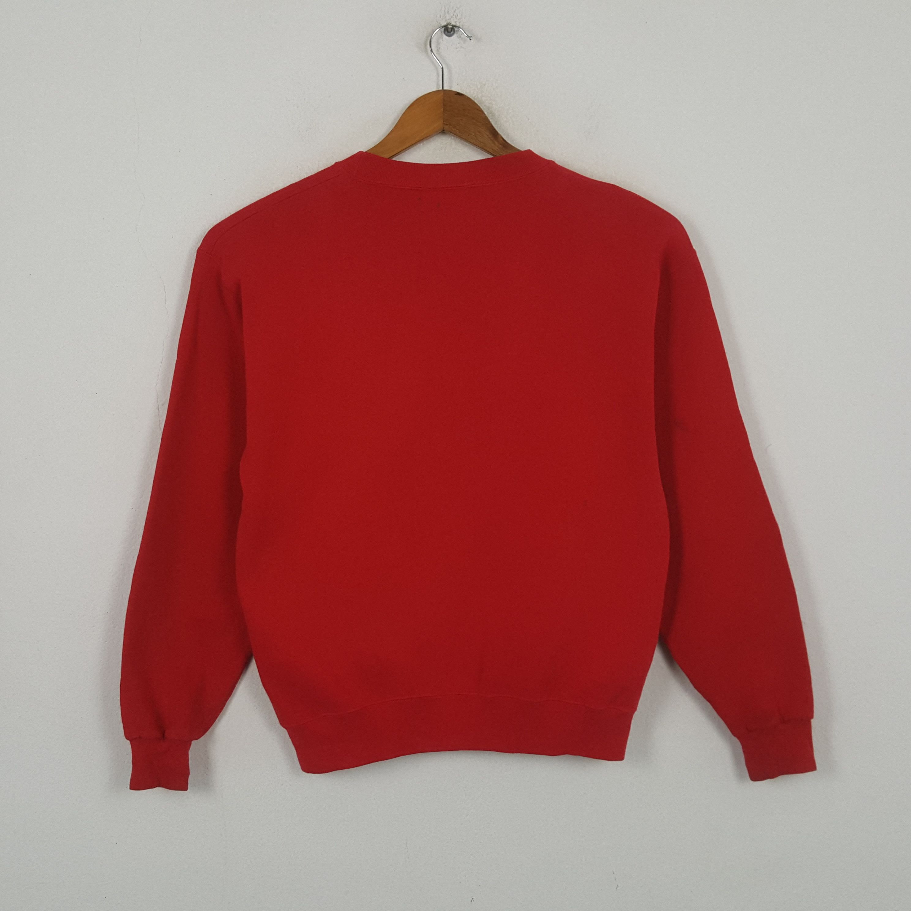 Disney Vintage Disney World Winnie The Pooh Sweatshirt RR5 Size US M / EU 48-50 / 2 - 3 Thumbnail