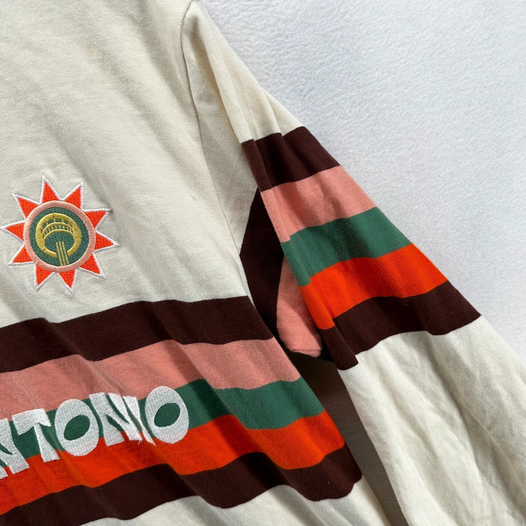 Vintage VINTAGE San Antonio Polo Shirt White Men's Large Button Long Sleeve Collar Polo Shirt Sports Mens L White Button Long Sleeve Size US L / EU 52-54 / 3 - 6 Thumbnail