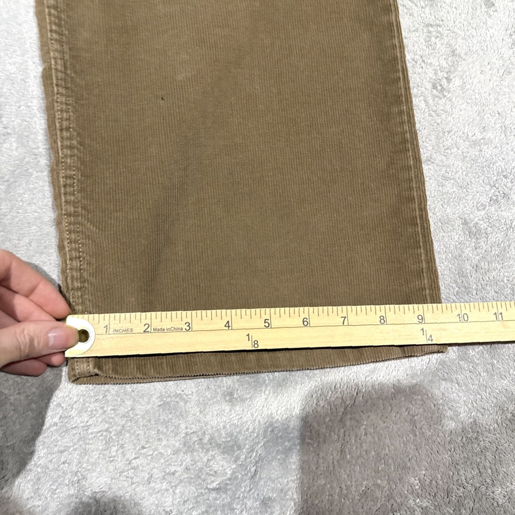 Levi's Levi's 549 Pants Men's 38x30 Brown Corduroy Jeans Straight leg Low Loose Mid Rise 5-Pocket Zip Wash Cotton Regular Inseam 30" (All Seasons) Mens Size US 38 / EU 54 - 6 Thumbnail