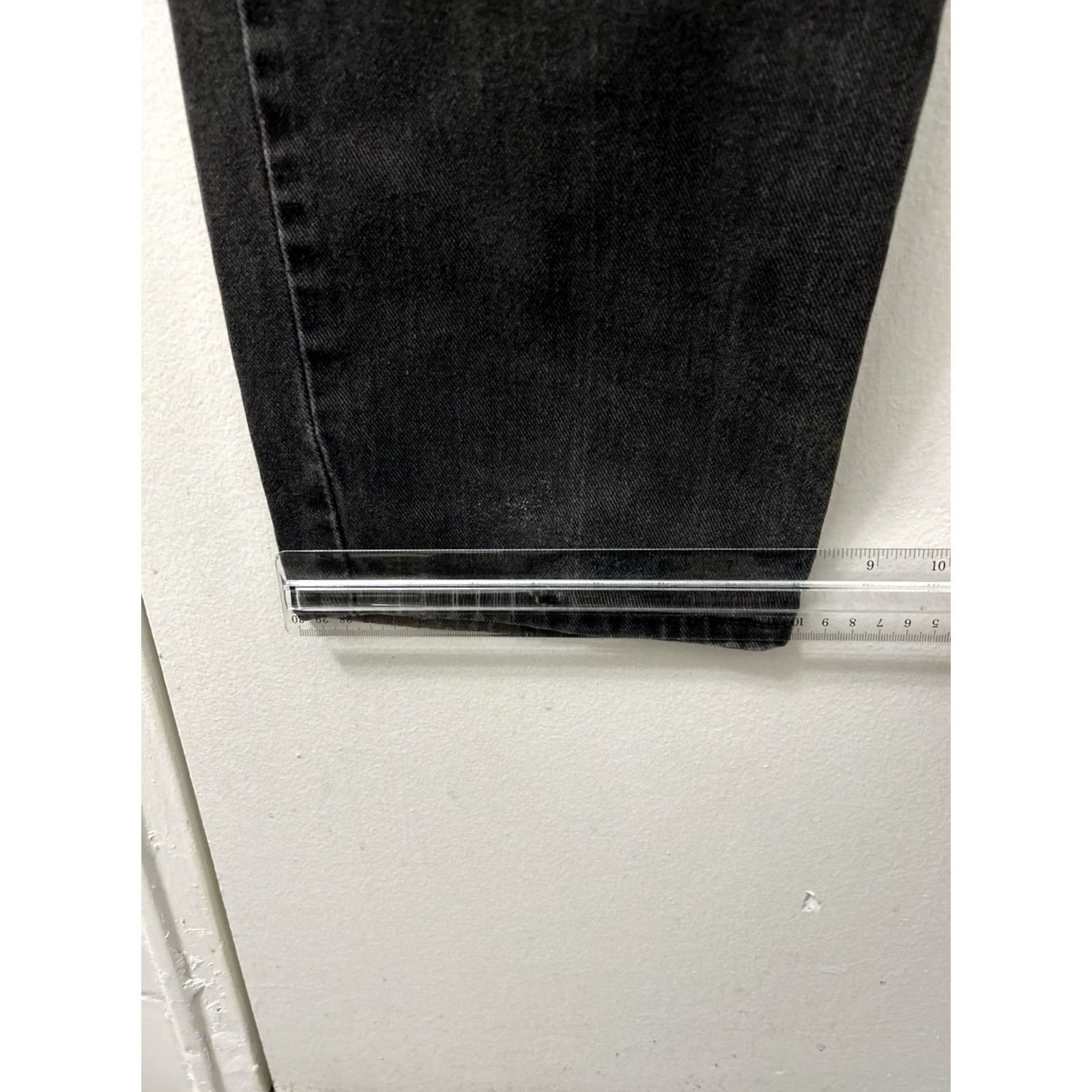 Levi's VINTAGE Levi's 550 Jeans Mens 34x34 Black Relaxed Fit Tapered Leg Denim 5-Pocket 34x34 Mens Size US 34 / EU 50 - 5 Thumbnail