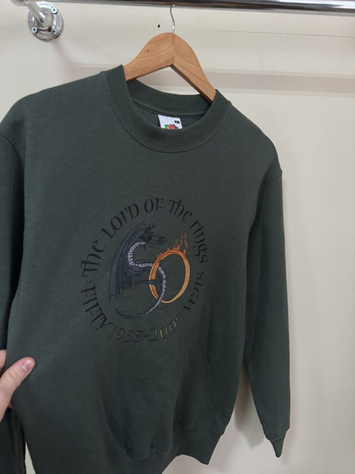 Vintage The Lord of The Rings Vintage 2005 Sweatshirt Size US S / EU 44-46 / 1 - 4 Thumbnail