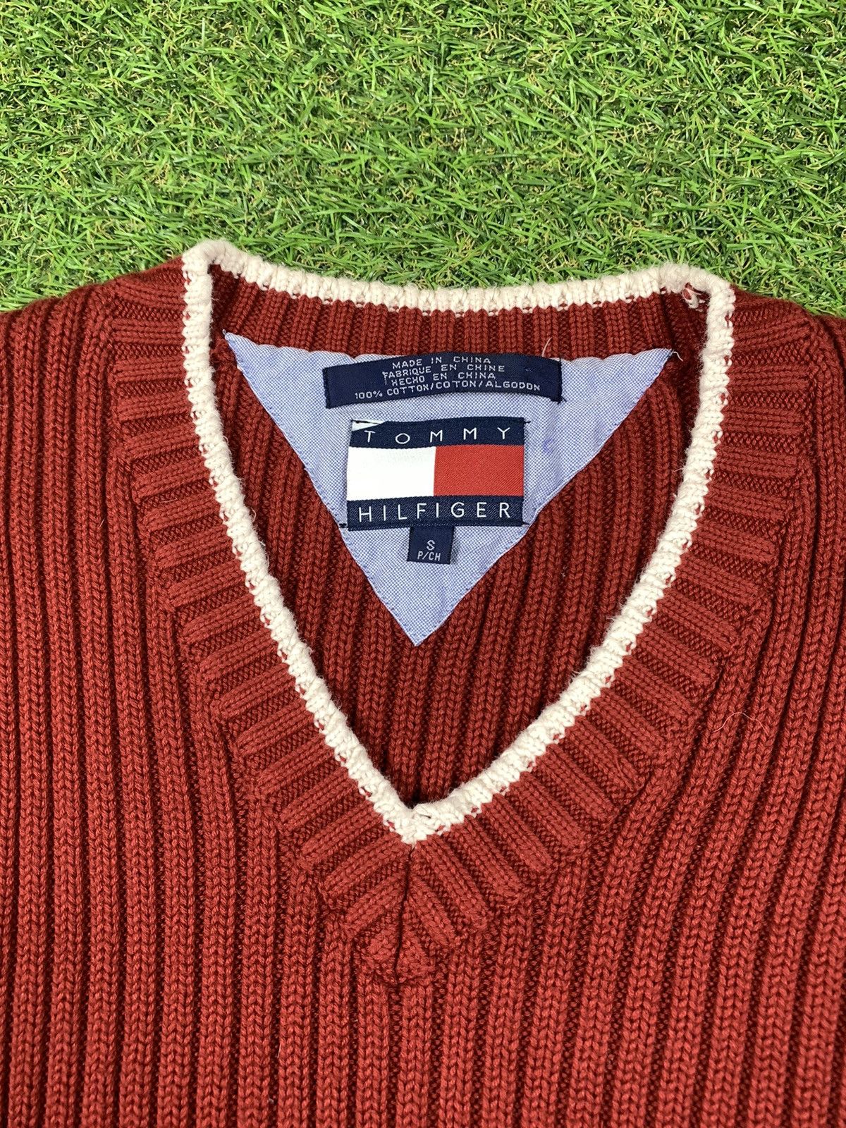 Tommy Hilfiger Vintage 90s Tommy Hifiger knit vest sweater style size S Size US S / EU 44-46 / 1 - 3 Thumbnail