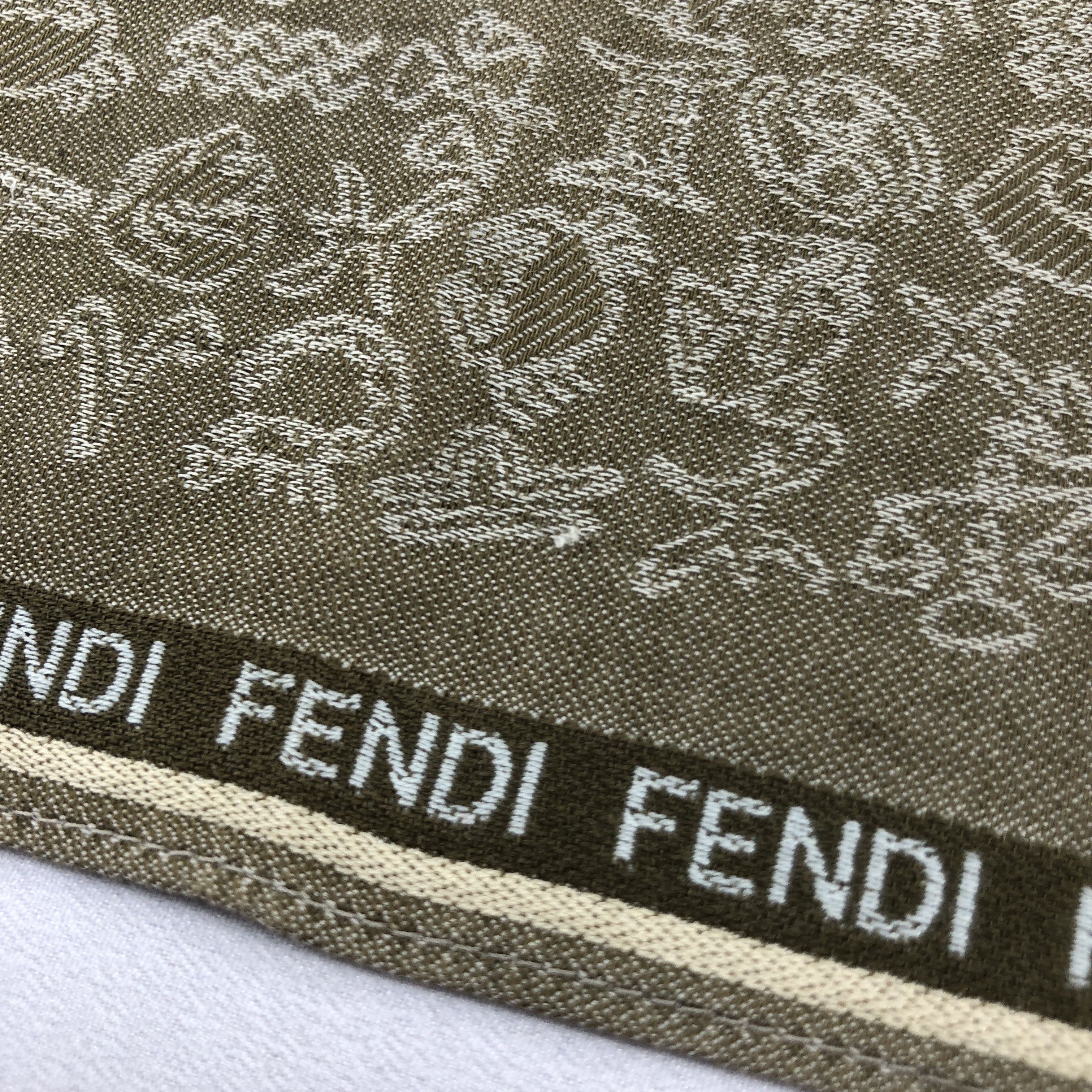 Vintage Fendi Handkerchief Neckerchief Bandana H2836 Size ONE SIZE - 5 Thumbnail