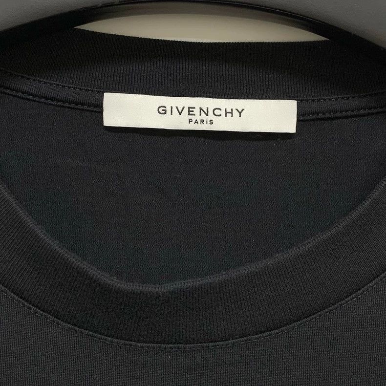 Givenchy Givenchy Size 3XLChest Logo Short Sleeve T-Shirt 2506-Nexta Size US XL / EU 56 / 4 - 2 Thumbnail