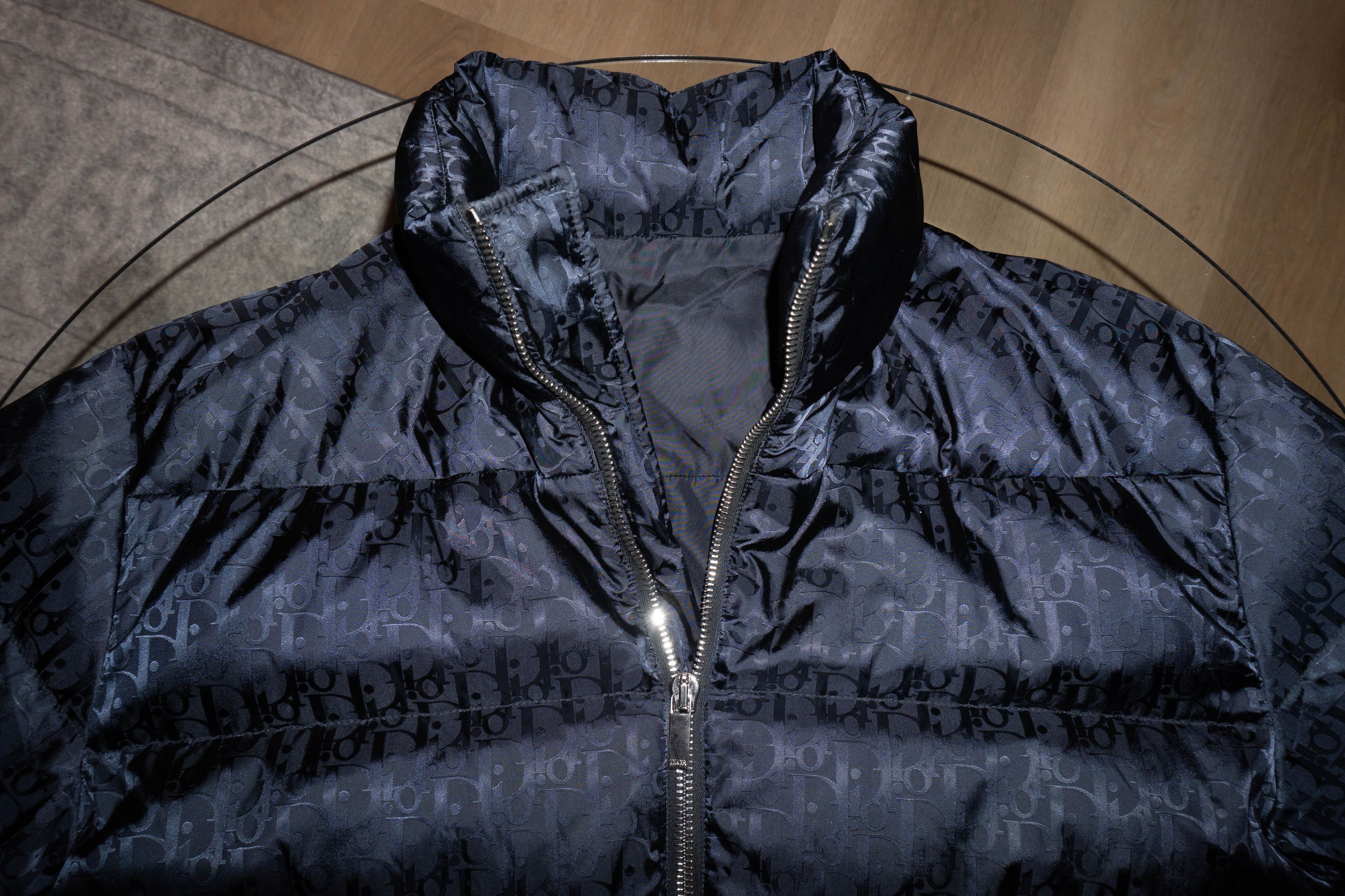 Dior Dior Men Oblique Down Jacket — Navy Blue Technical Jacquard Size US XL / EU 56 / 4 - 8 Thumbnail