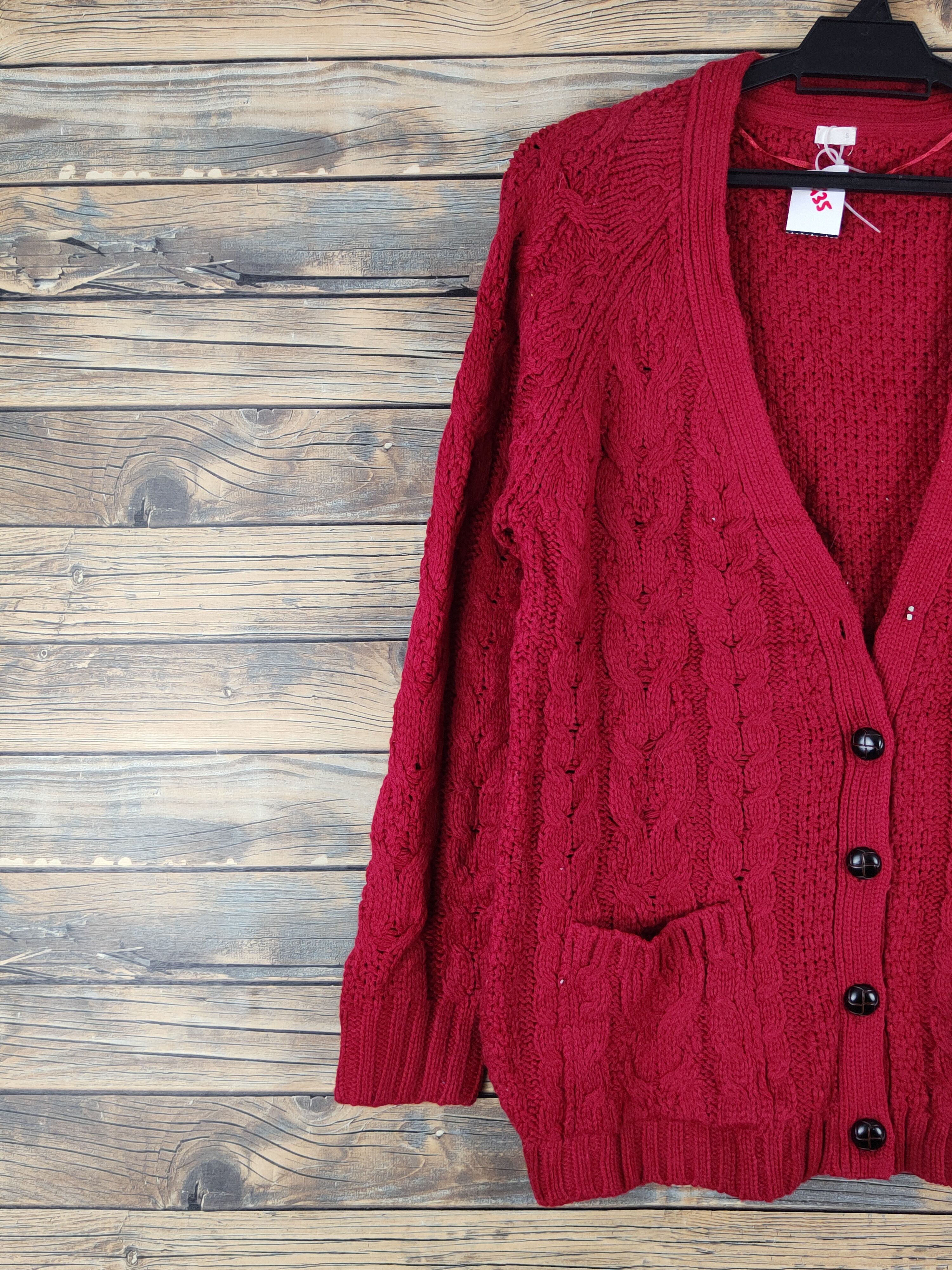 Aran Isles Knitwear × Japanese Brand GU Red cable Knitwear Cardigan #W1435 Size US S / EU 44-46 / 1 - 3 Thumbnail