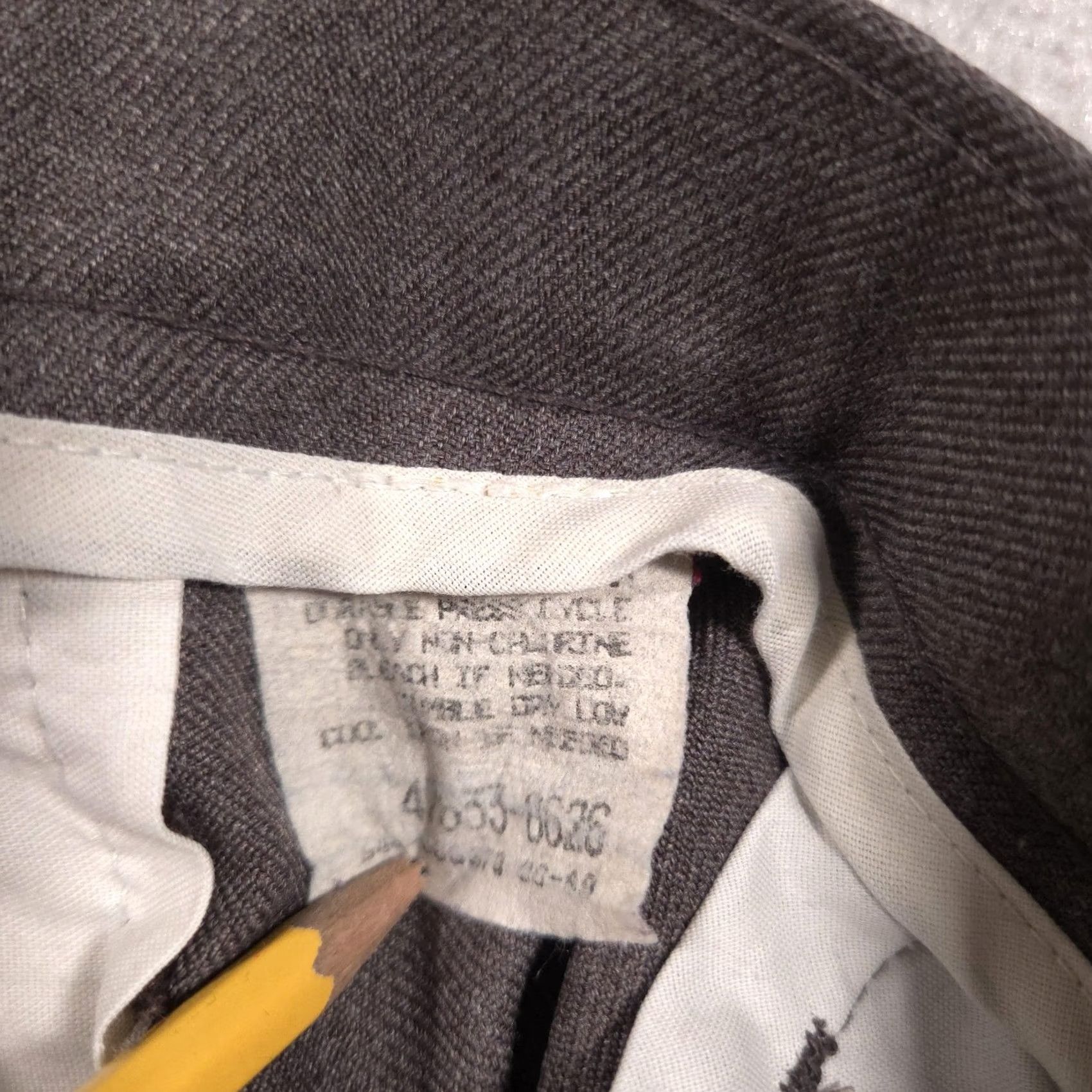 Levi's VINTAGE Levi's Action Slacks Pants Mens 36x29 Gray Dress Polyester Straight Leg Mens Size US 36 / EU 52 - 5 Thumbnail