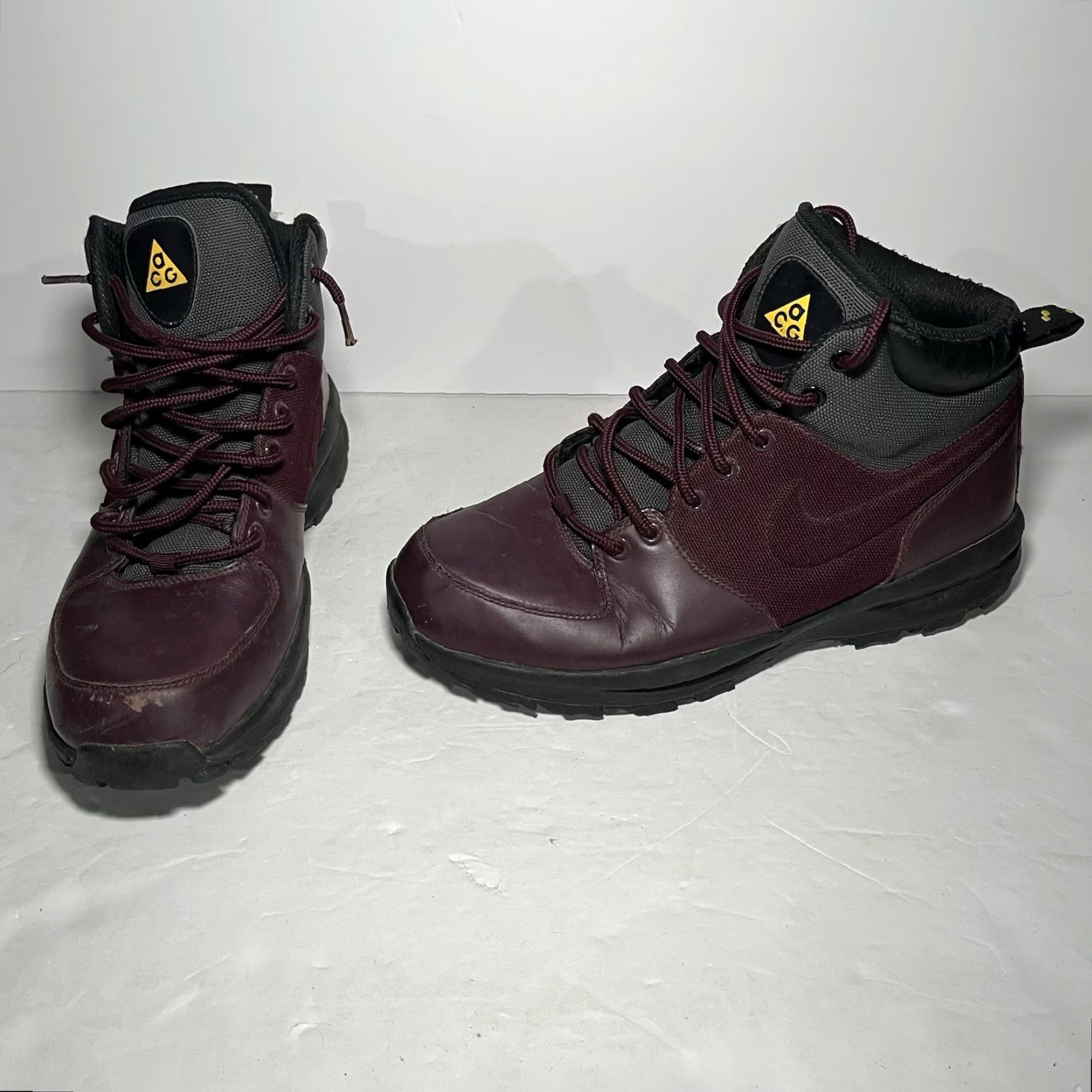 Nike VINTAGE Nike Manoa Athletic Boots Shoes Men 10 Leather Red Deep Burgundy/Anthracite 472780-600 Size US 10 / EU 43 - 2 Thumbnail