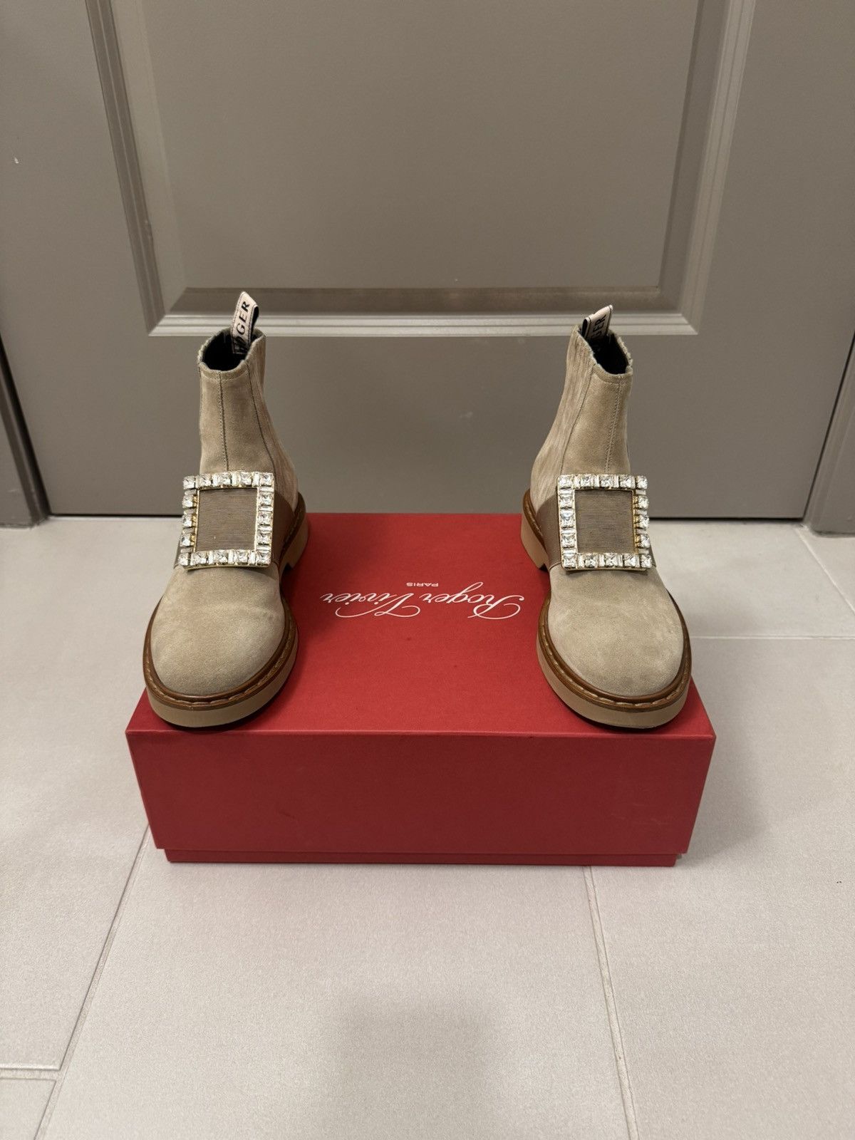 Roger Vivier Roger Vivier Suede Chelsea Boots Women Size 7 Strass Size US 7 / IT 37 - 1 Thumbnail
