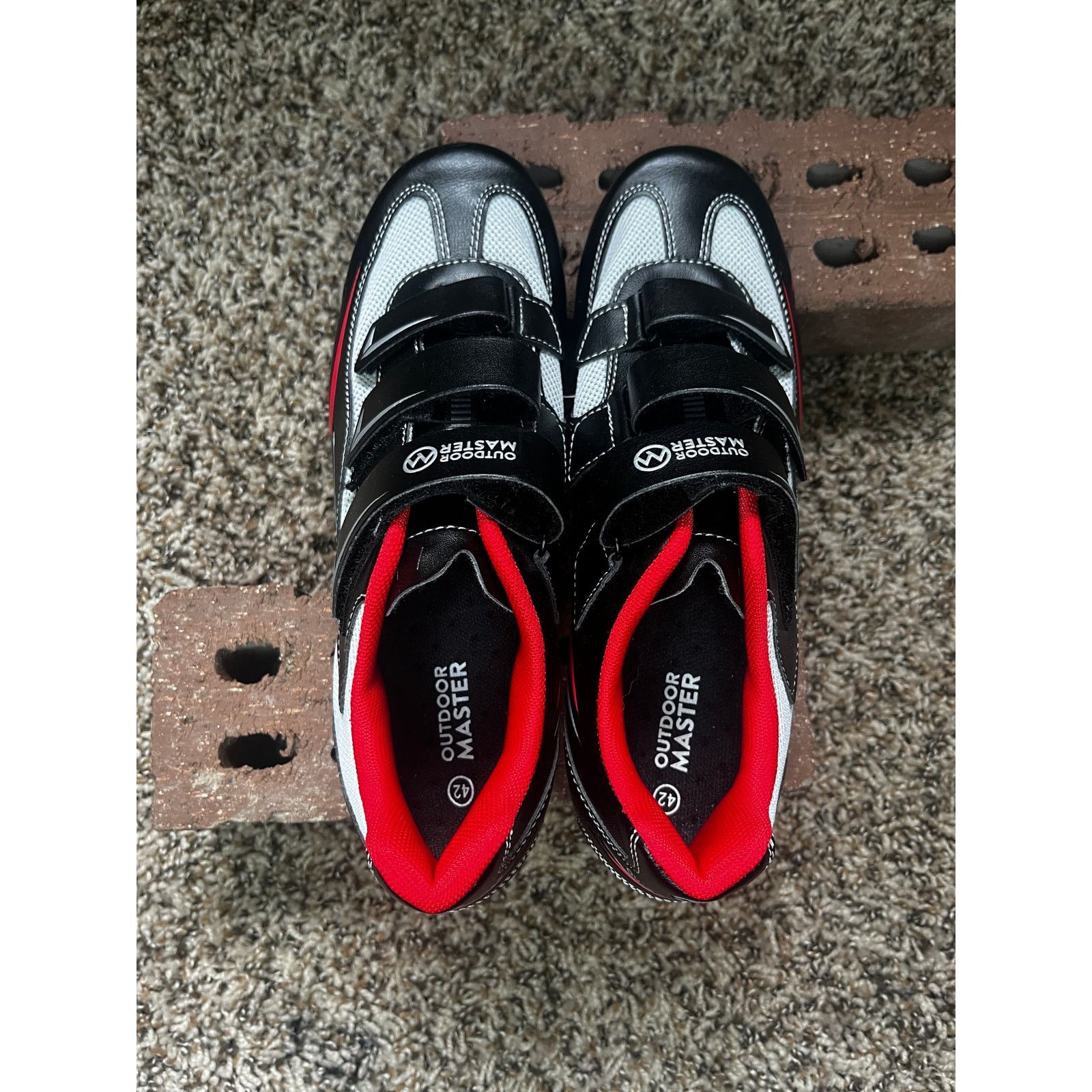 Other Outdoor Master Biker Cycling Shoes with Cleats Black/Red 42 Size US 10.5 / IT 40.5 - 8 Thumbnail