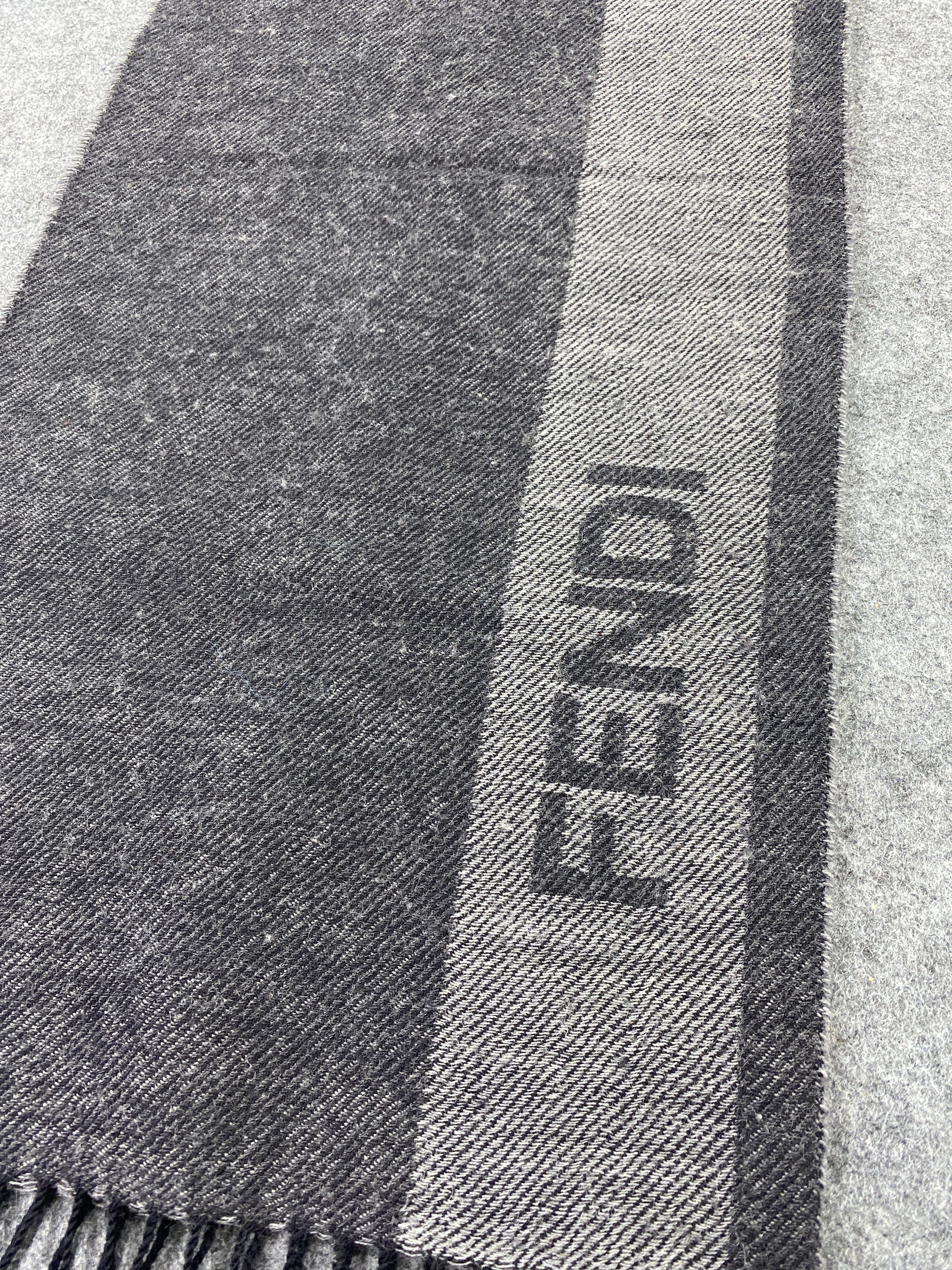 Designer Missing Tag Fendi Scarf/Muffler/Neckwear -T1068 Size ONE SIZE - 5 Thumbnail