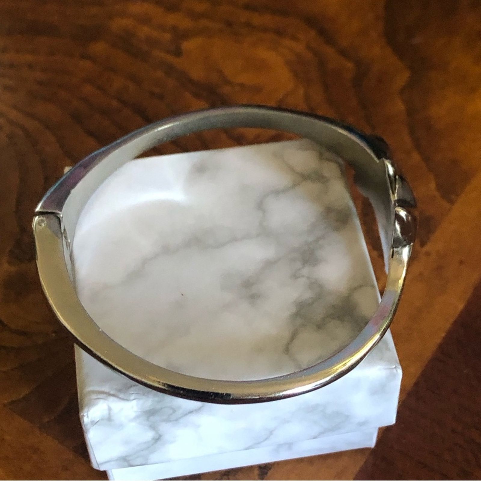 Jewelry Shiny silver plated dolphin clamp bracelet Size ONE SIZE - 3 Thumbnail