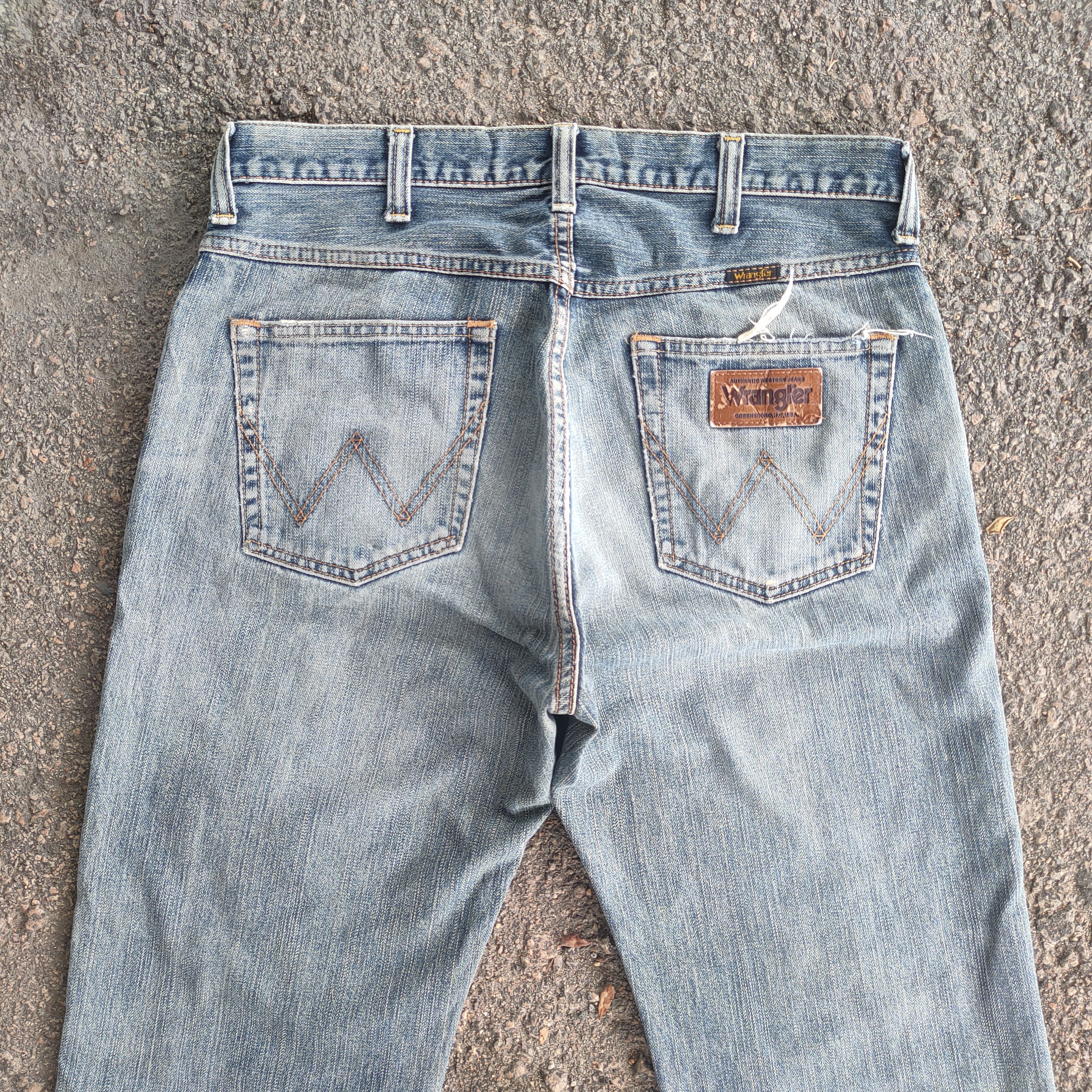 Wrangler VINTAGE WRANGLER FADED RIPPED JEANS DENIM PANTS Size US 34 / EU 50 - 8 Thumbnail