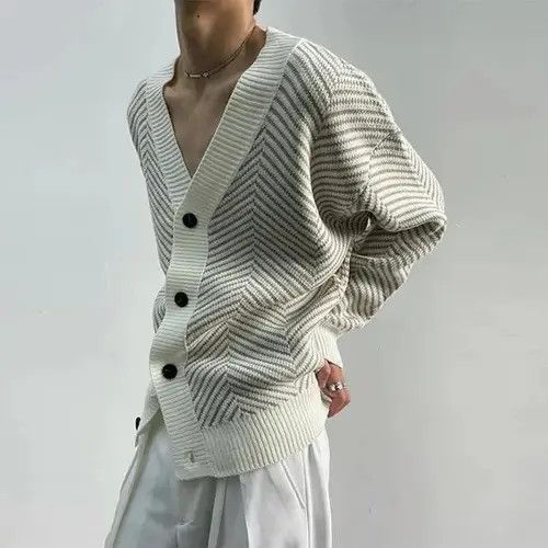 Aran Isles Knitwear × Japanese Brand Luxury Knitted Printed Buttons Cardigan Size US M / EU 48-50 / 2 - 1 Thumbnail