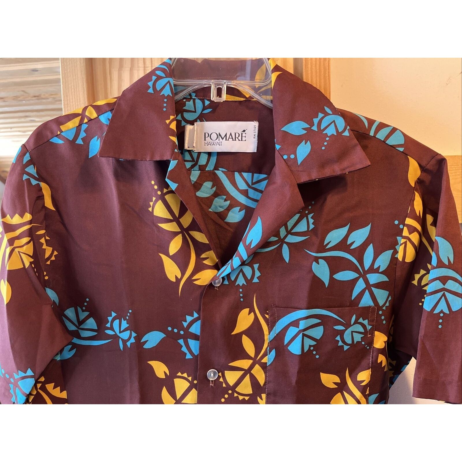 Other Pomare Vintage Men’s M Brown Floral Polyester Hawaiian Shirt Size US M / EU 48-50 / 2 - 5 Thumbnail