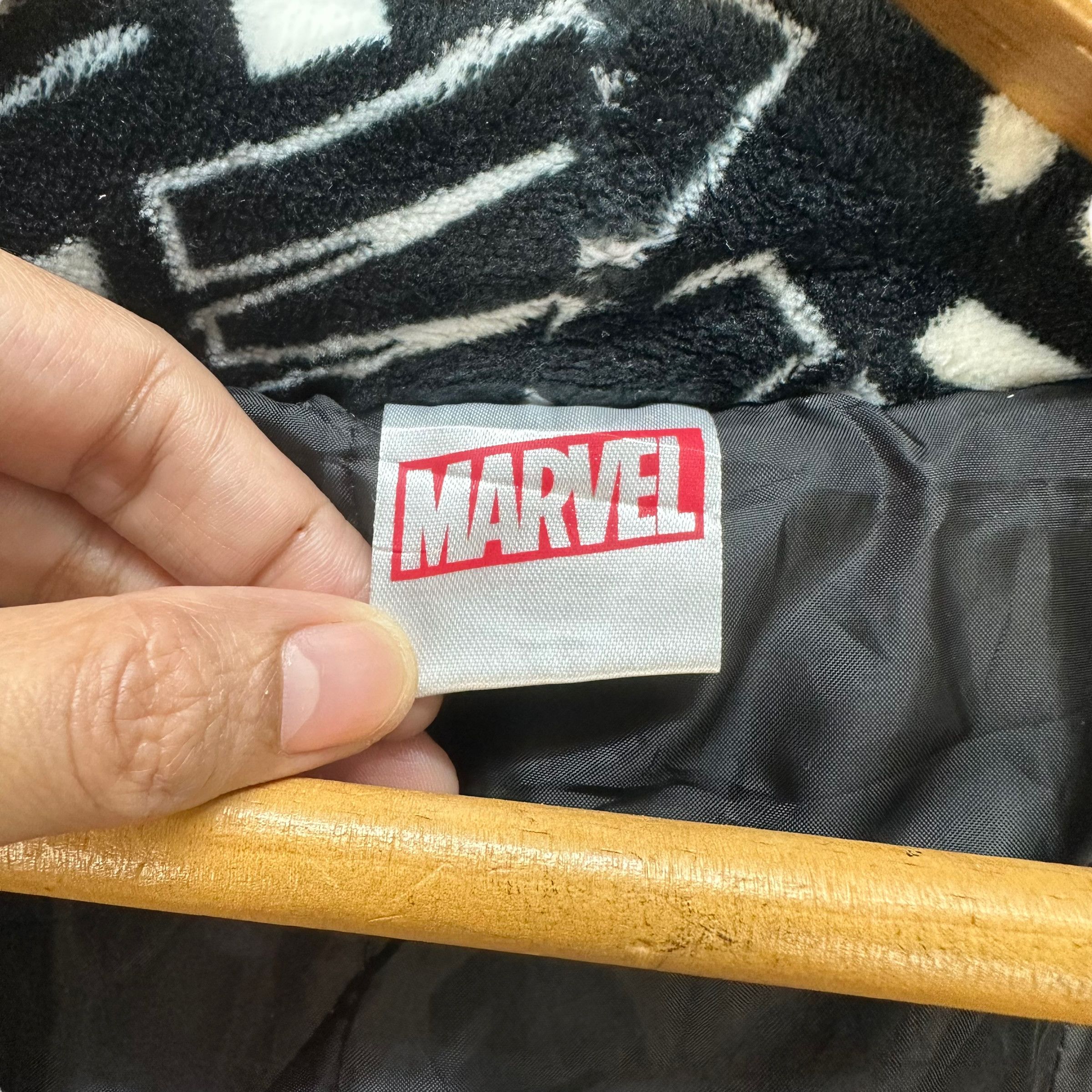 Marvel Comics MARVEL FULLPRINT FLEECE KIMONO #7872-186 Size US M / EU 48-50 / 2 - 7 Thumbnail
