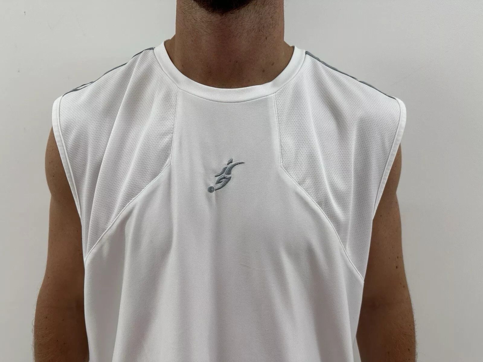 Adidas × Vintage Vintage Adidas 2000s Y2K Top Sleeveles Predator Beckham Size US XXL / EU 58 / 5 - 2 Thumbnail