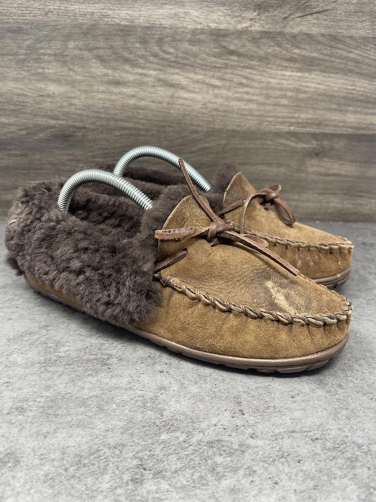 L.L. Bean LL Bean Wicked Good Moccasin Slippers Womens Size 8 Brown Size US 8 / IT 38 - 4 Thumbnail