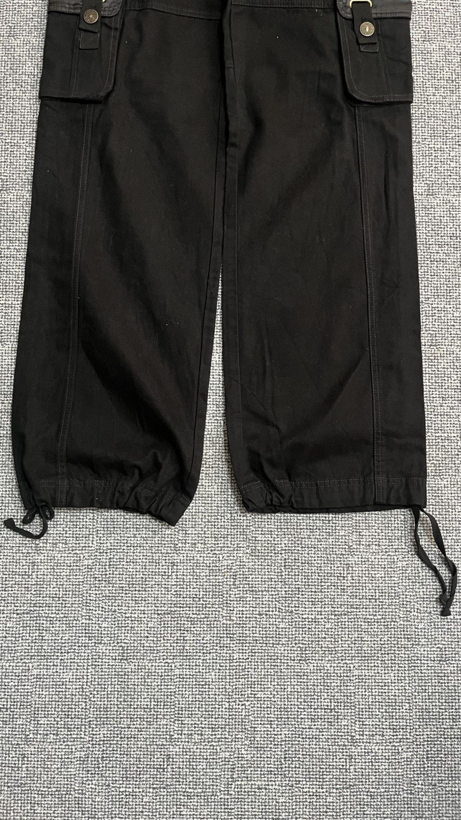 Japanese Brand Vintage Japanese Brand Crux Cargo Black pant size 32 x 30 Size US 32 / EU 48 - 4 Thumbnail