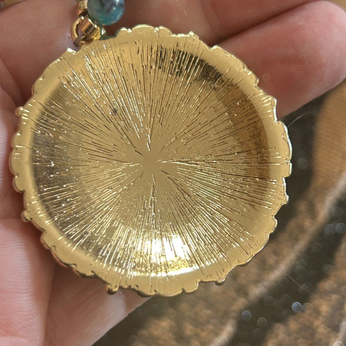 Handmade Handcrafted repurposed green chalcedony medallion necklace Size ONE SIZE - 7 Thumbnail