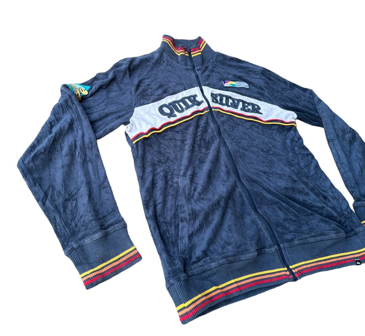 Quiksilver Quiksilver sweater with patches sizeL Size US L / EU 52-54 / 3 - 4 Thumbnail