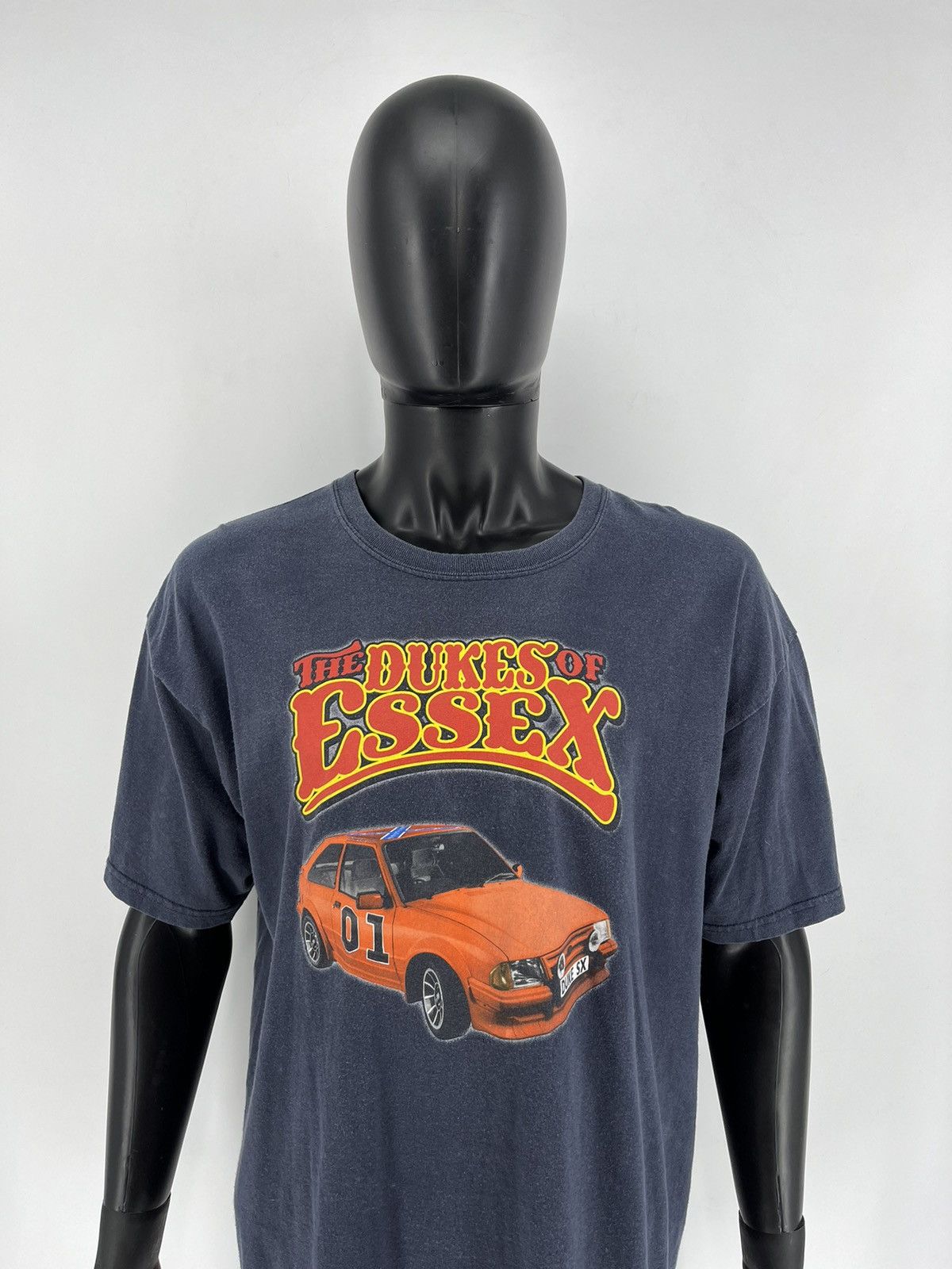 Vintage Vintage 90s The Dukes Of Essex T Shirt Faded Black Size XL Size US XL / EU 56 / 4 - 1 Thumbnail