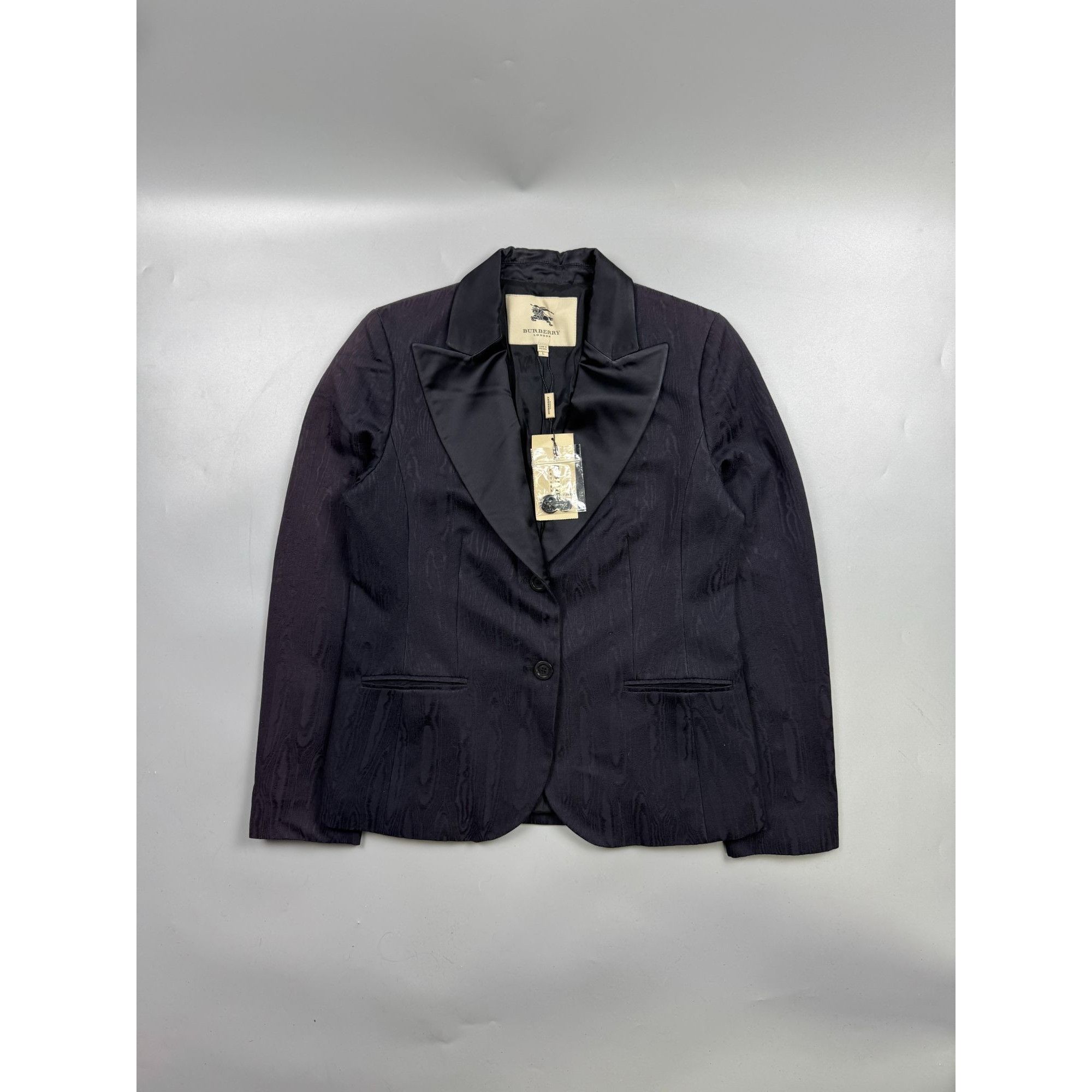 Burberry Burberry Peak Lapel 2 Button Blazer (Y1227) Size L / US 10 / IT 46 - 1 Thumbnail
