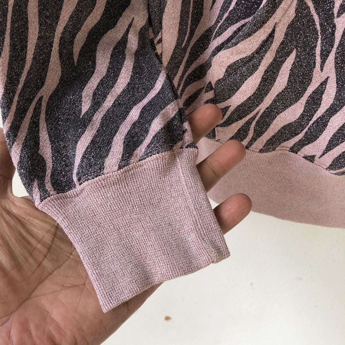Hysteric Glamour Hysteric Glamour Japan Metallic Zebra Print Hoodie Size S / US 4 / IT 40 - 7 Thumbnail