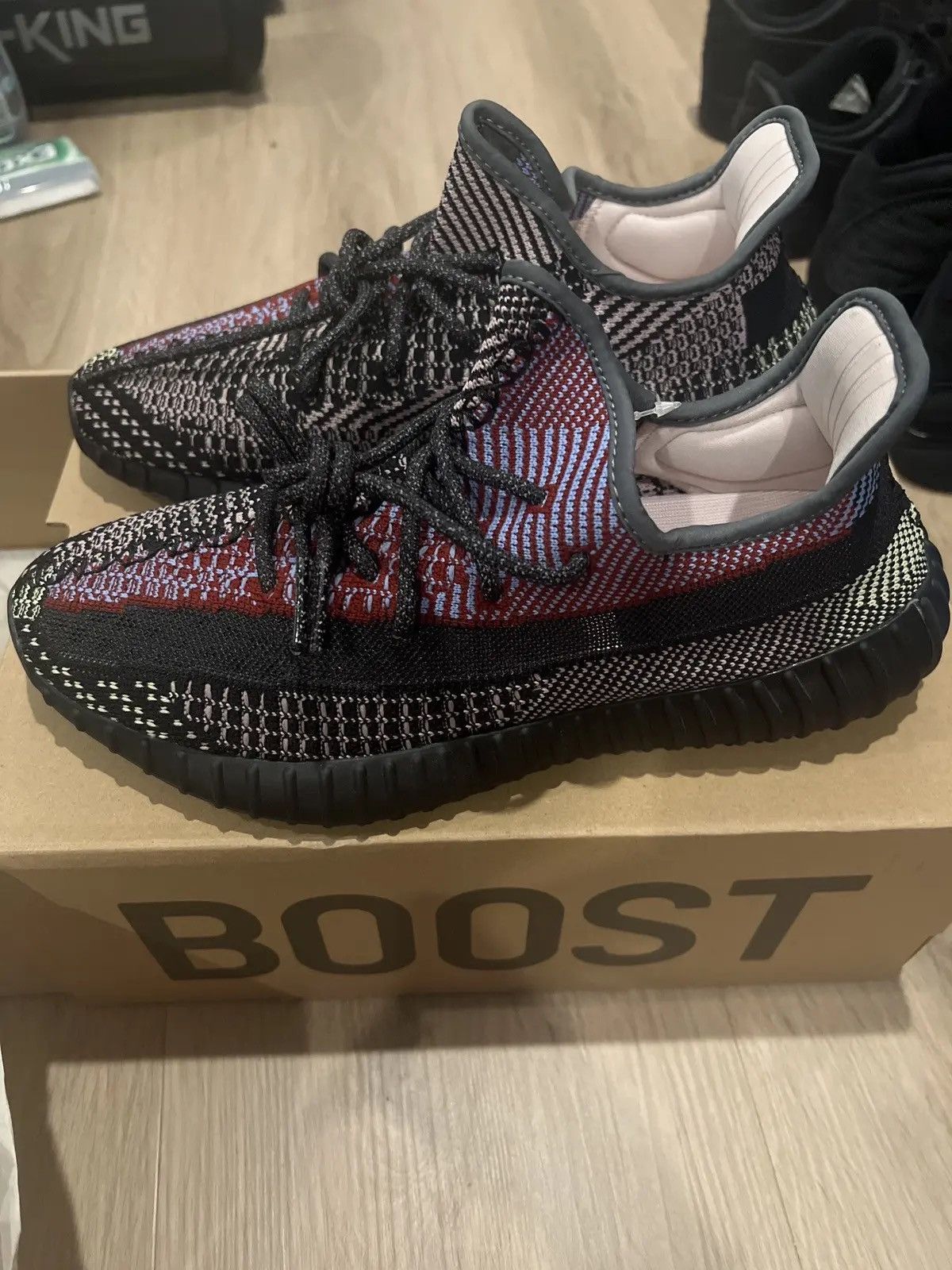 Adidas × Yeezy adidas Yeezy Boost 350 V2 Yecheil (Reflective) Size US 11 / EU 44 - 3 Thumbnail