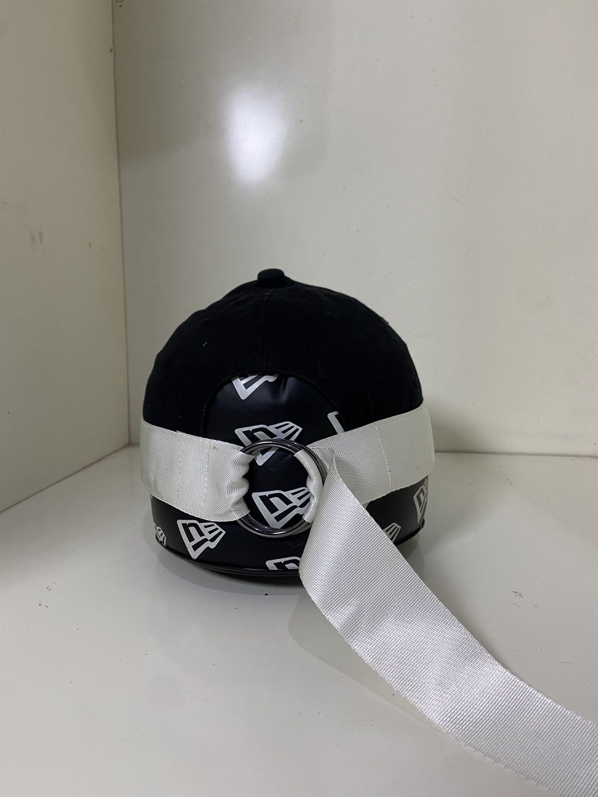 Designer × Zara Zara Japanese style repper hat with strap at the back Size ONE SIZE - 4 Thumbnail