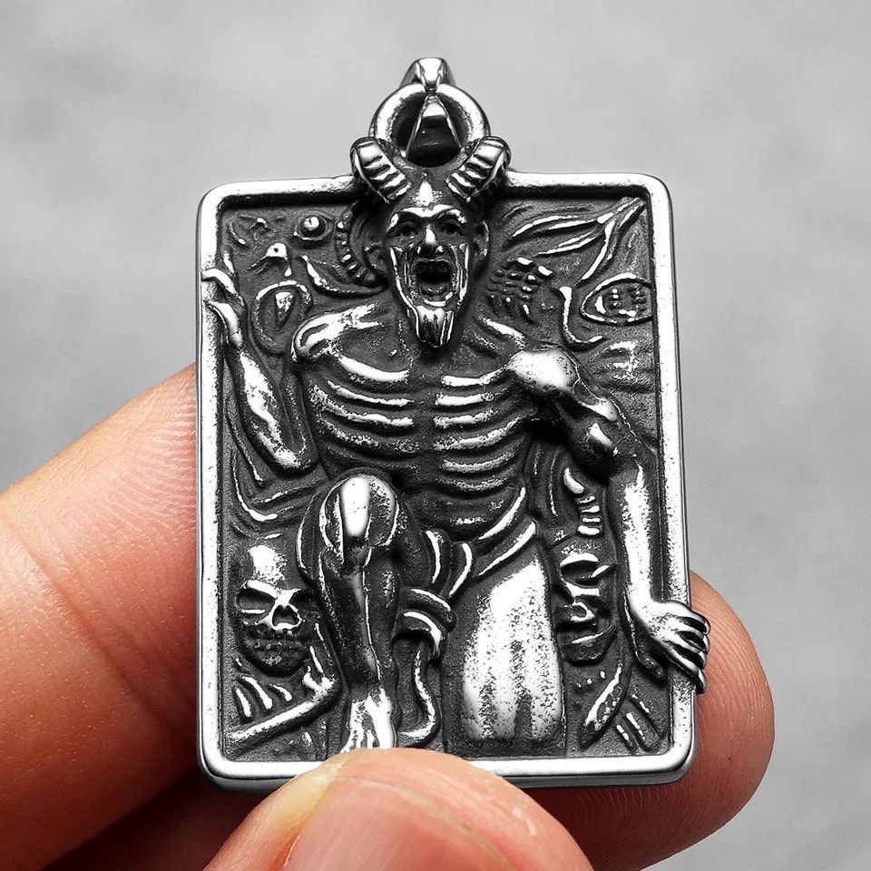 Jewelry Fallen Angel Devil Satan Amulet Pendant Necklace Size ONE SIZE - 3 Thumbnail